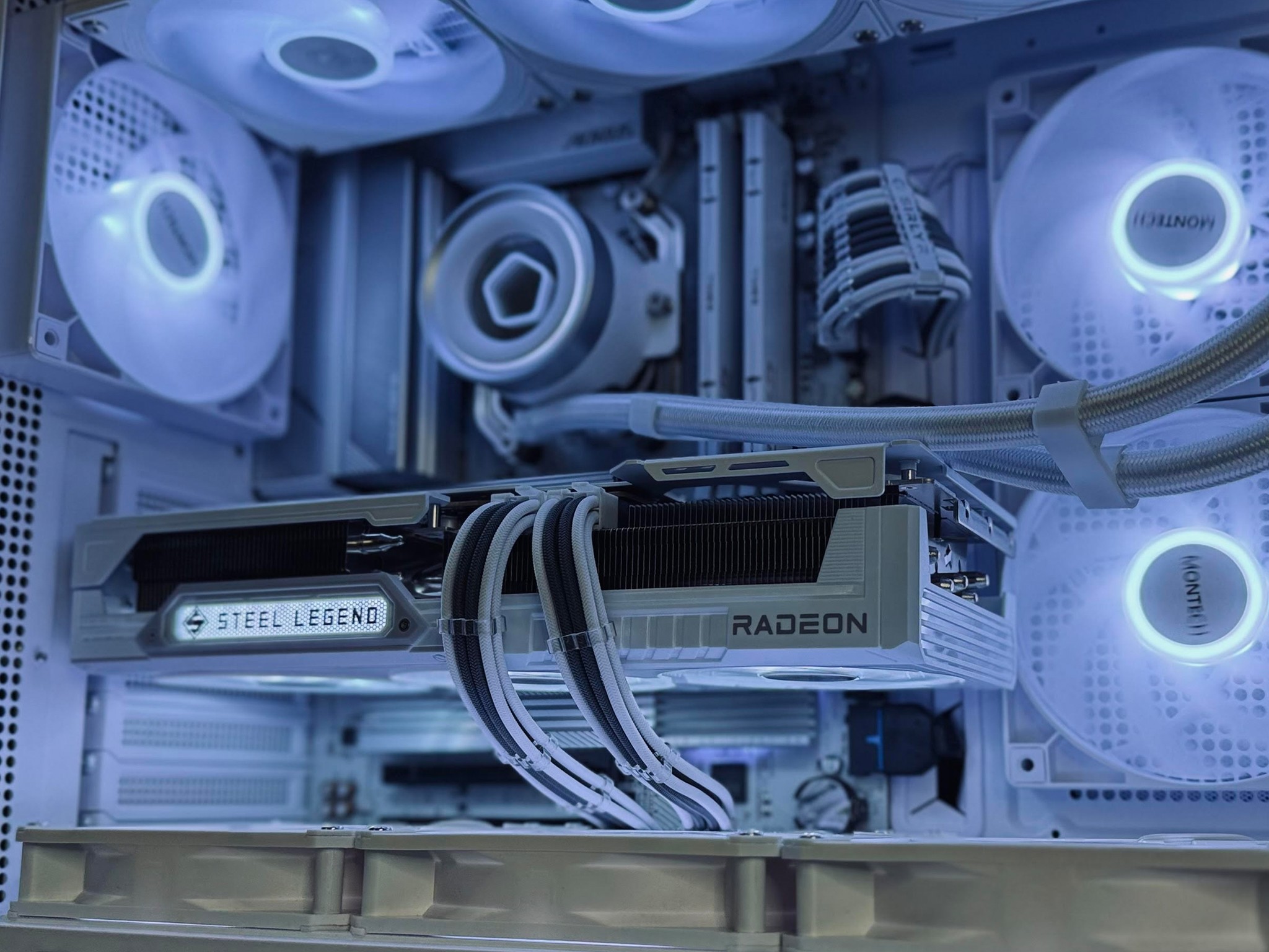 👨‍🚀CryoSpectre : AMD RX 9070XT, Ryzen 7 7700X , 32GB DDR5 RAM, 2TB M.2 SSD