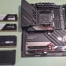 CROSSHAIR VIII EXTREME AM4 X570 Motherboard with 32gigs DDR4 Ram