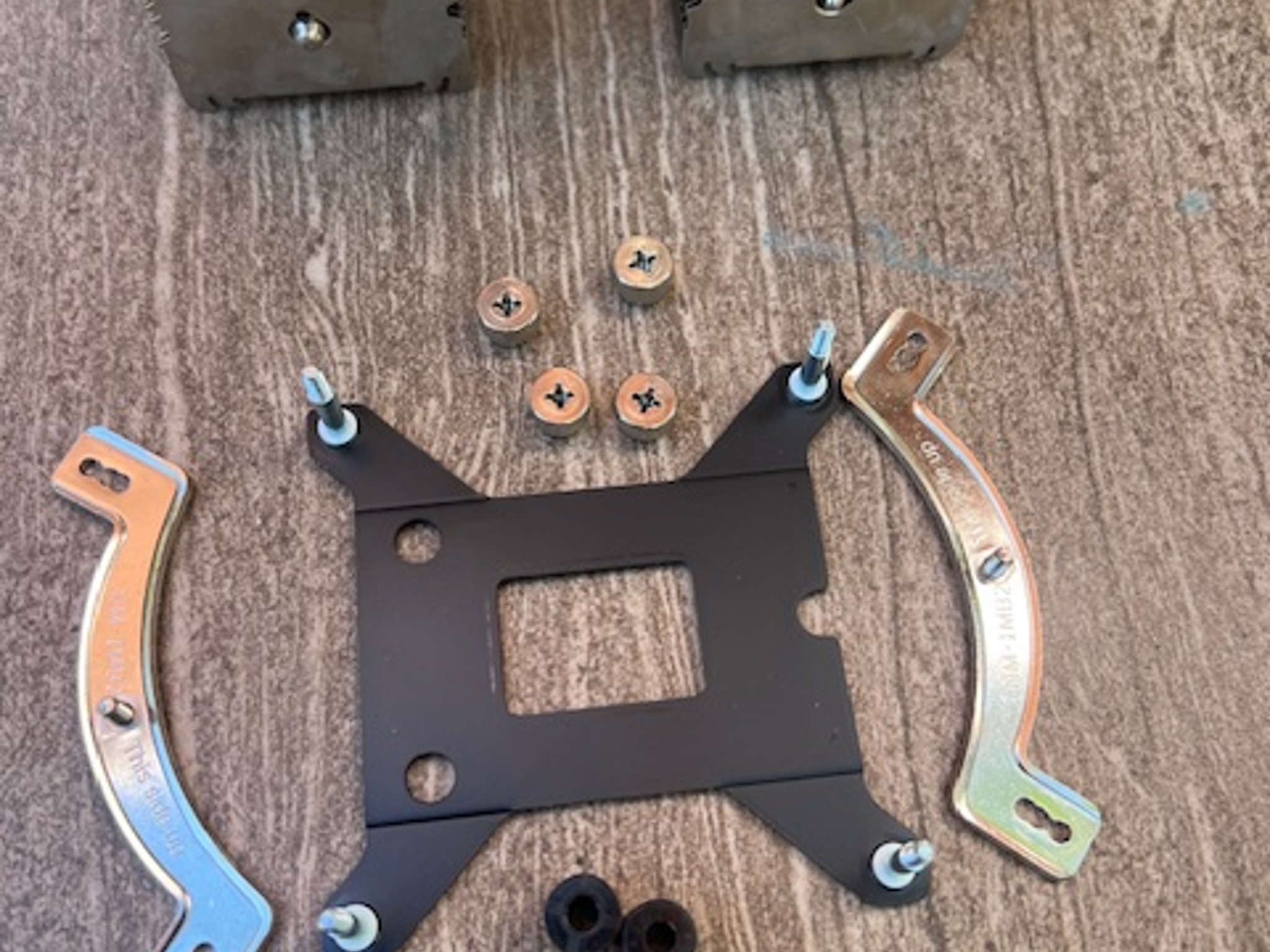 Noctua NH-D15 Premium 6 Heat Pipe Dual Tower CPU Cooler W/O fans.