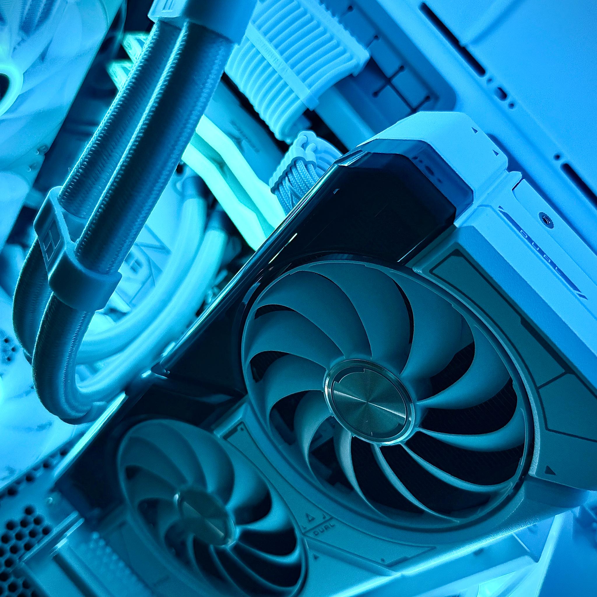 ❄️🤍Fresh Snow🤍❄️🤍RTX Streaming/Gaming PC⚪ RTX 4070 Super 12GB⚪AMD Ryzen 7 7800X3D⚪32GB DDR5⚪2TB NVME