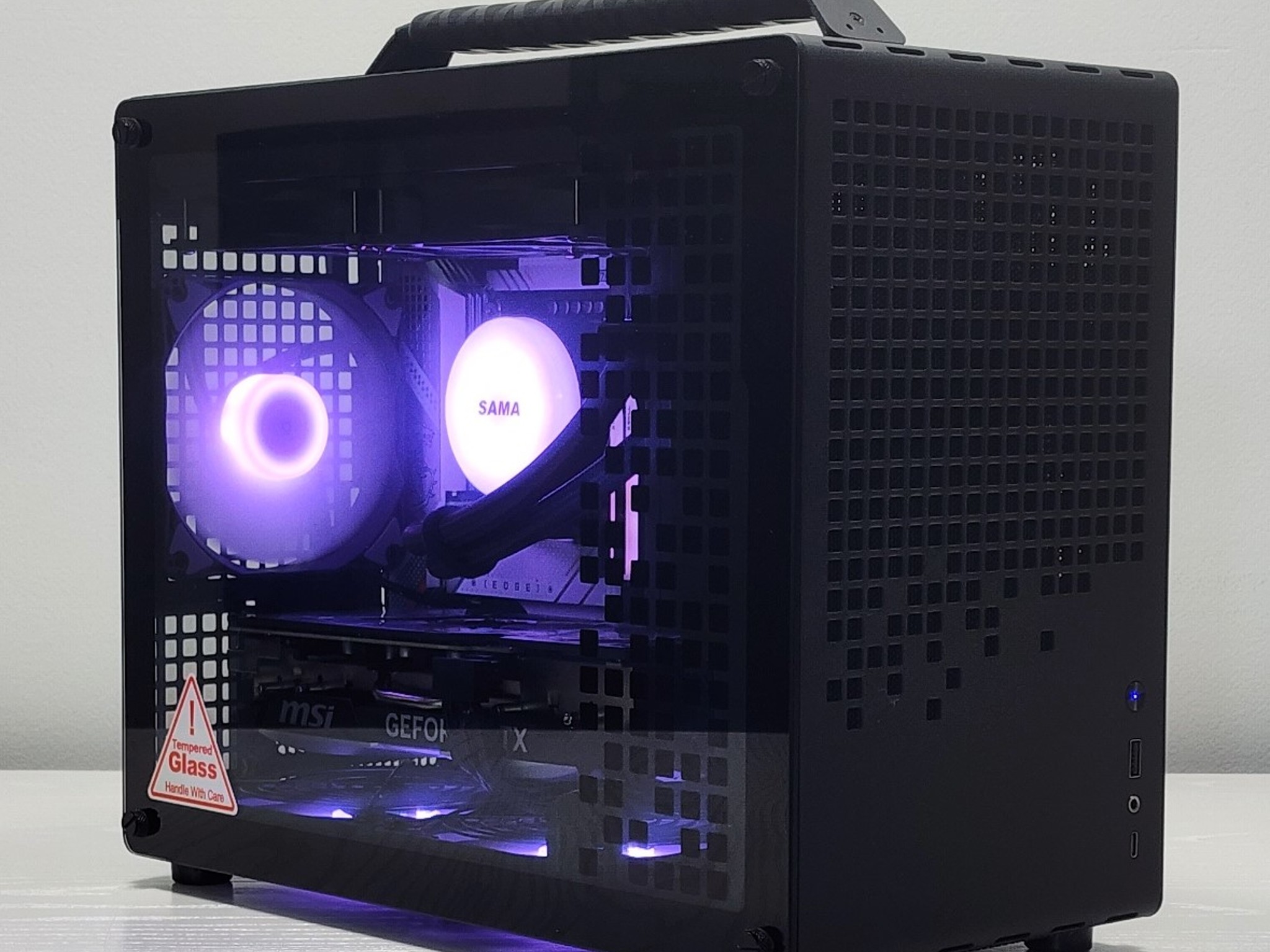 Custom Lunchbox Gaming PC - 14600KF/4070Ti Super w/ Custom Cushion Grip - READ DESCRIPTION!!!