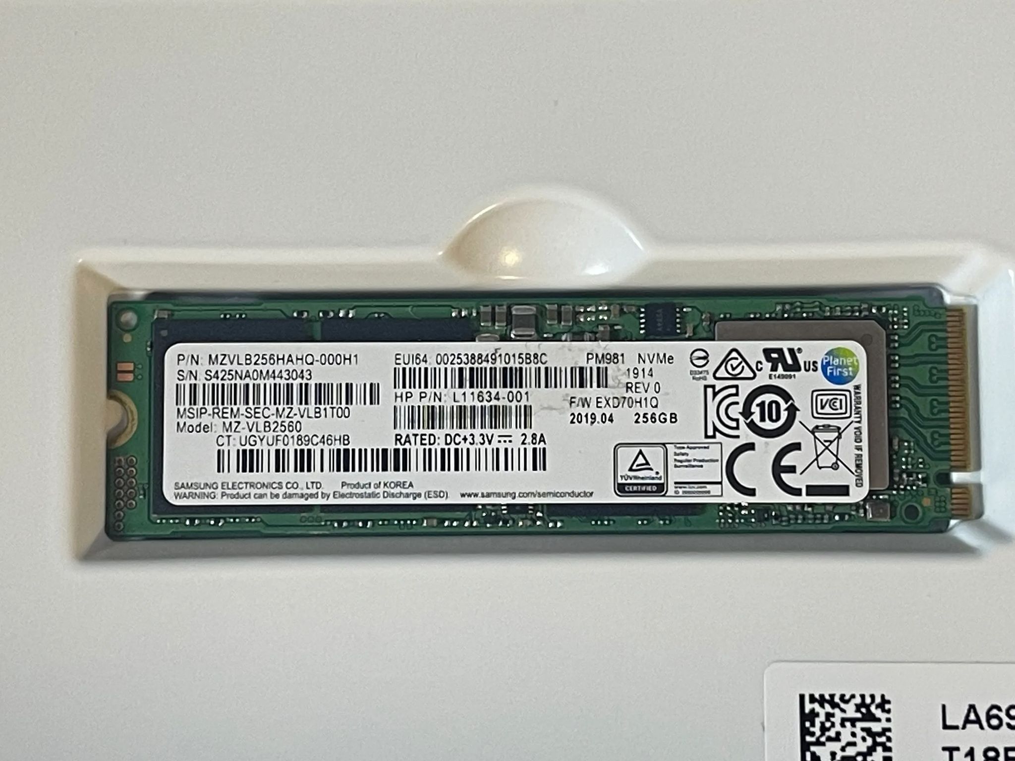 Used, Samsung PM981 256GB NVMe M.2 SSD