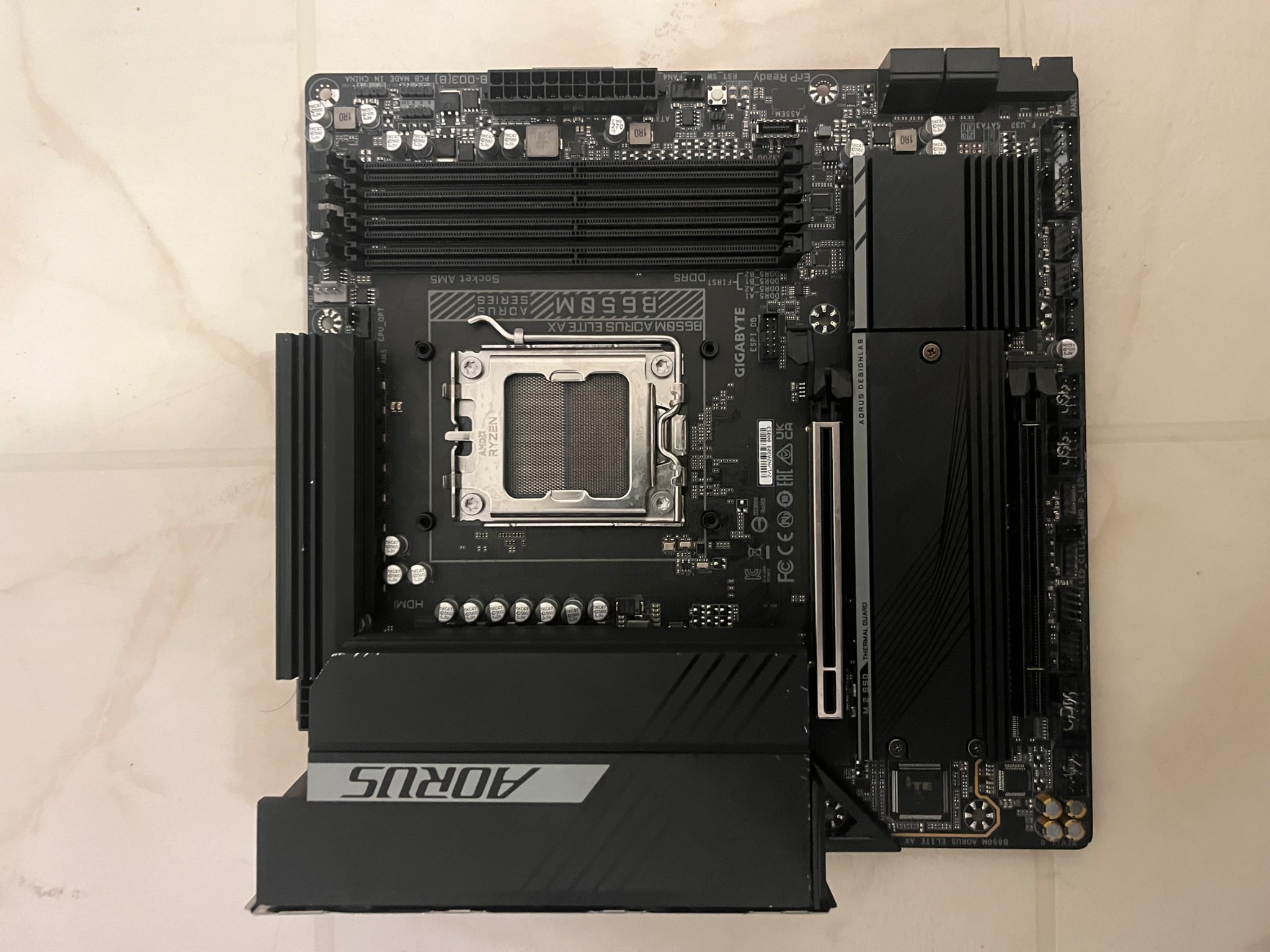GIGABYTE B650M AORUS Elite AX (AM5/ LGA 1718/Micro-ATX/ DDR5/ 2* M.2/ PCIe 5.0)