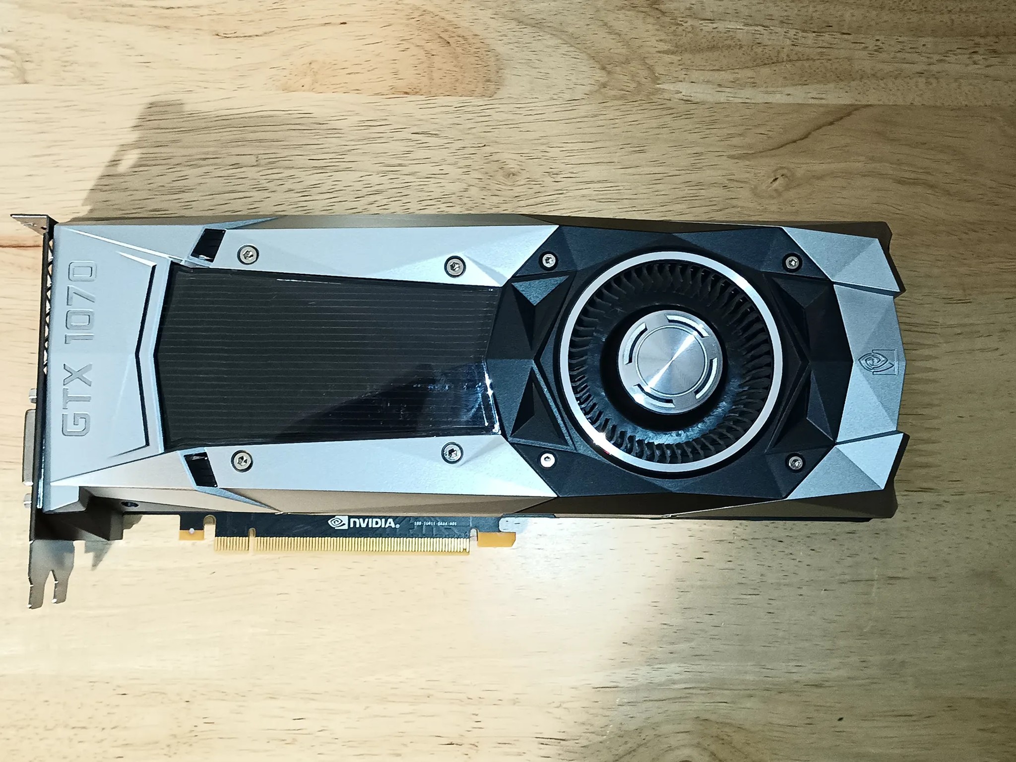 Nvidia founders edition GTX 1070 8GB - Free Shipping !!