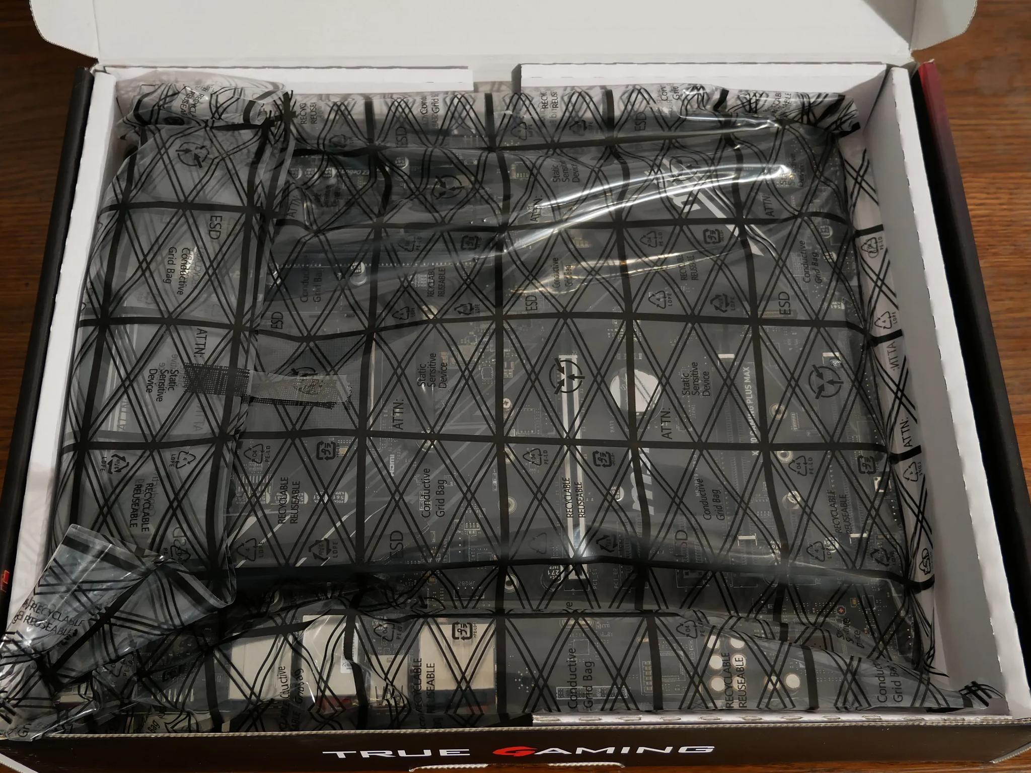 MSI X470 GAMING PLUS MAX AM4 AMD Ryzen 5000 ATX Motherboard *LATEST BIOS* FULL SET!