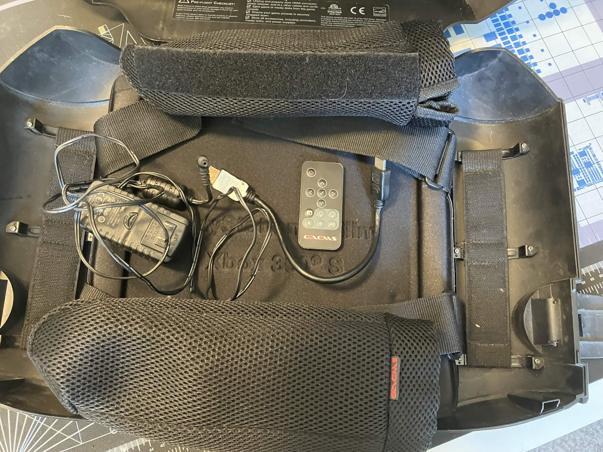 GAEMS G155 Sentry Portable Gaming Monitor, Travel Case, with Speakers