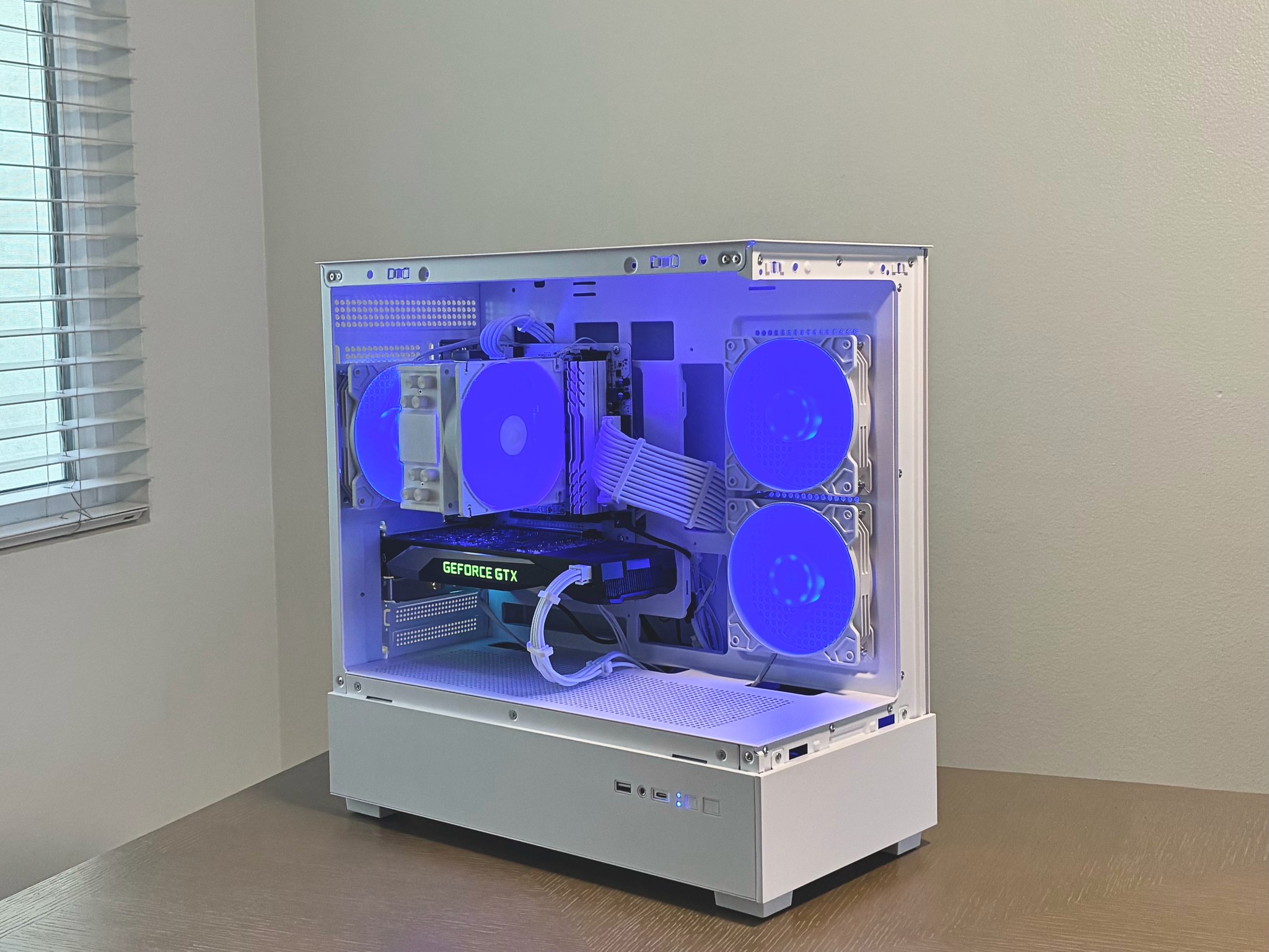 Entry Level Beast |GTX 1060 | RYZEN 5 PRO 3600 | 16GB RAM | WIFI & BT| Windows 11 - 1080p...