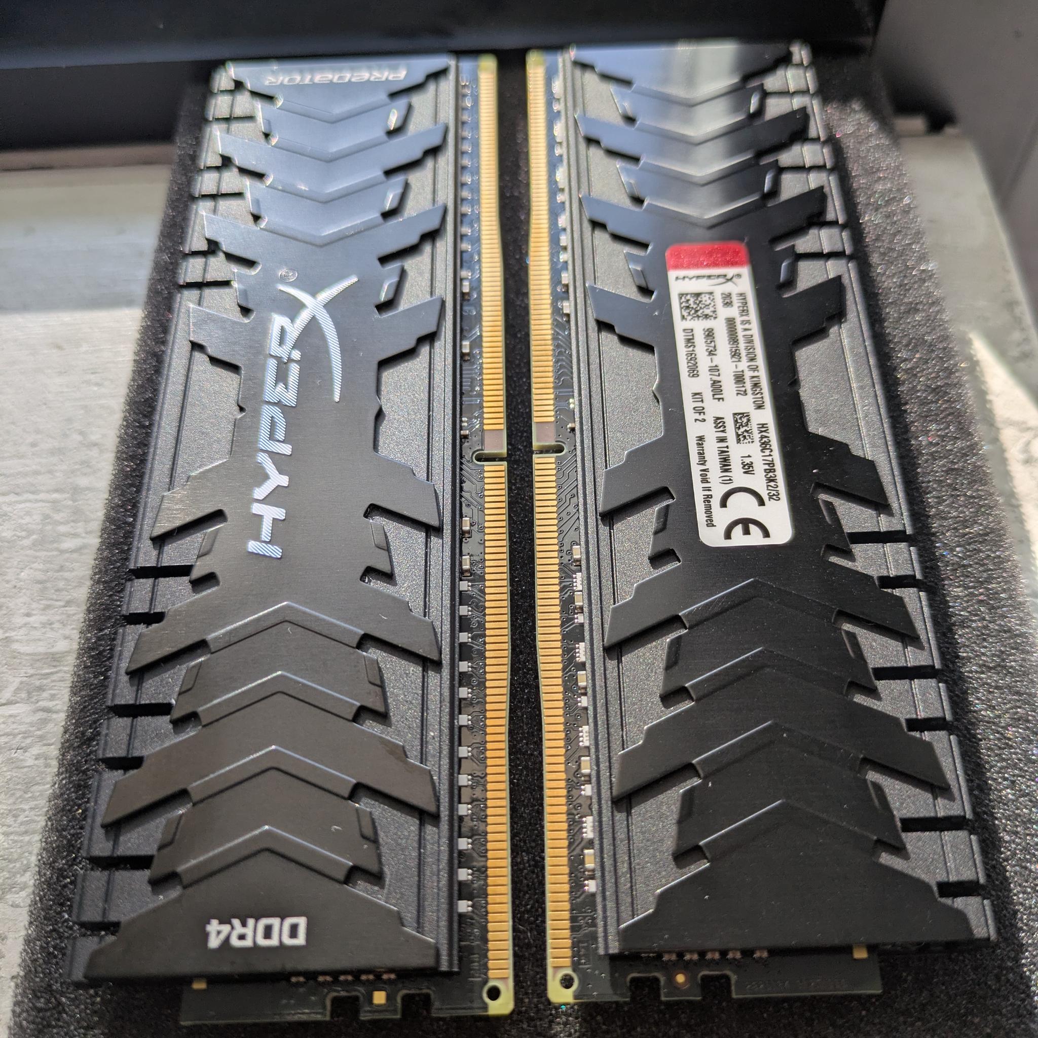 Kingston HyperX Predator 32GB DDR4-3600MHz CL17 288-pin UDIMM (2x16GB)