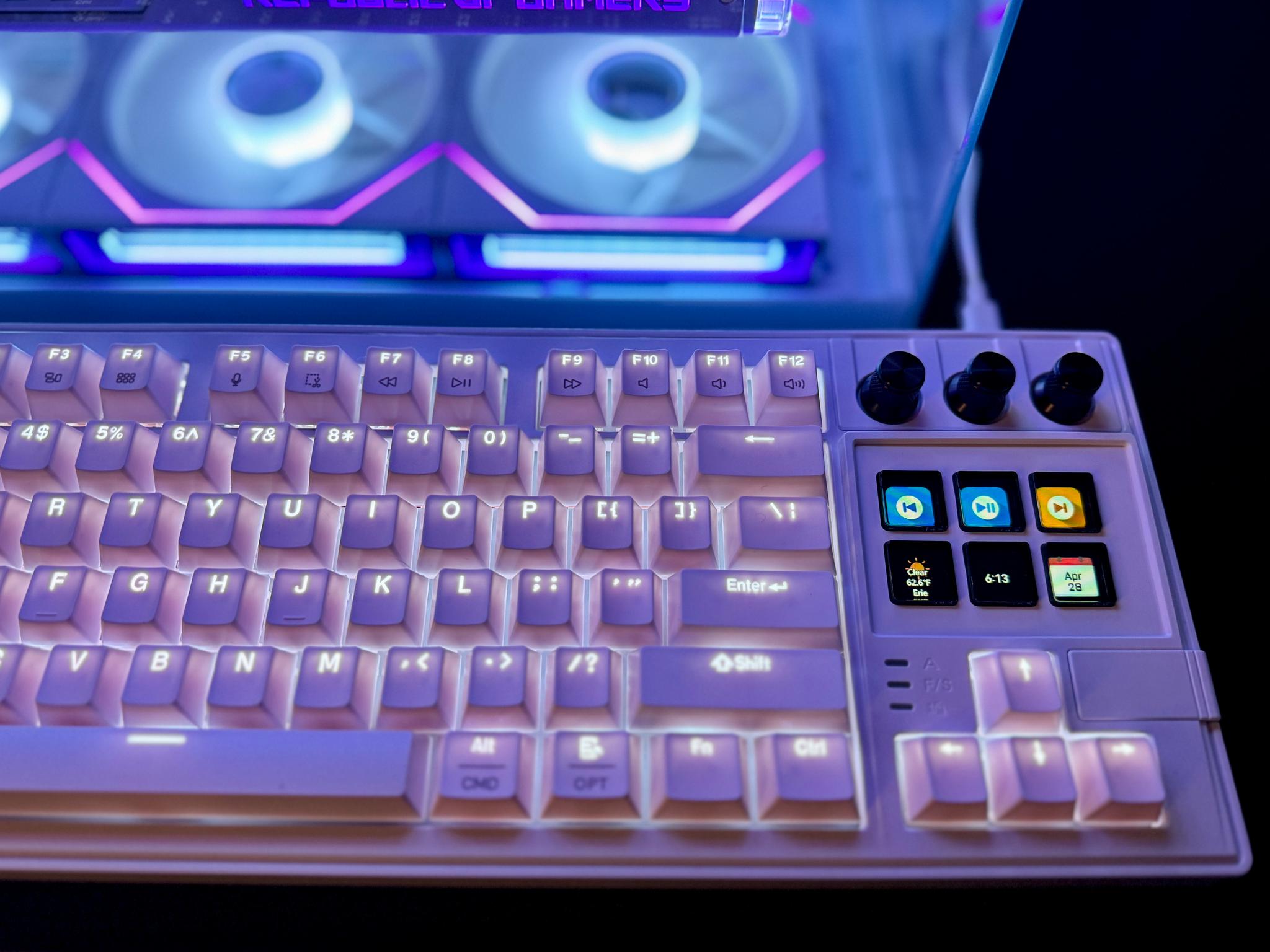 ⌨️Gaming Keyboard with Stream Deck