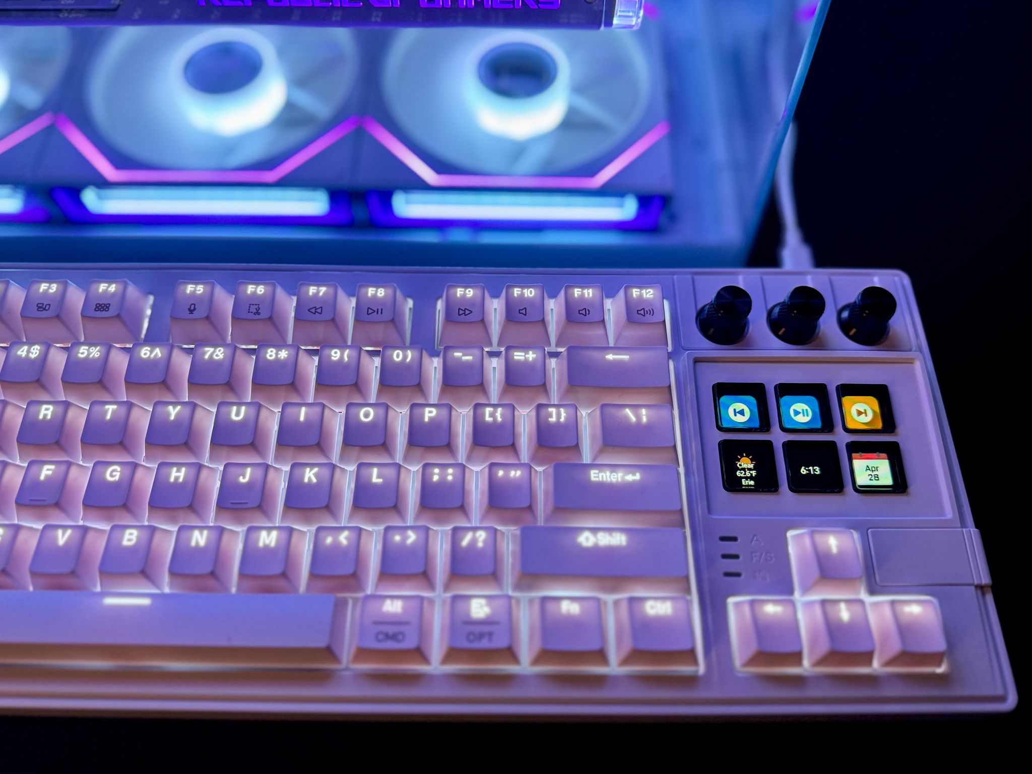 ⌨️Gaming Keyboard with Stream Deck