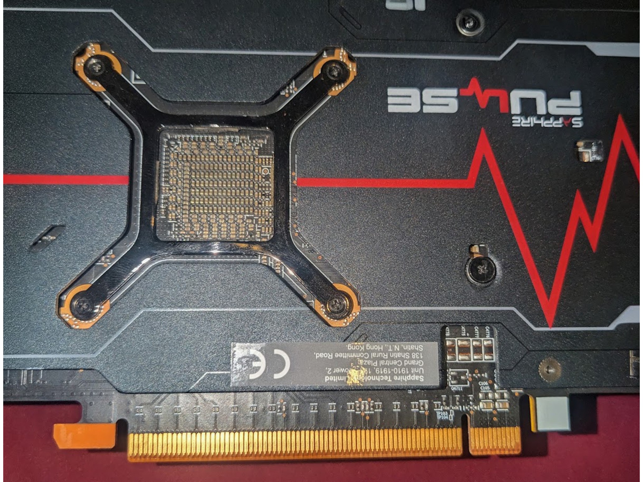 Sapphire Pulse AMD Radeon RX 6700 10GB