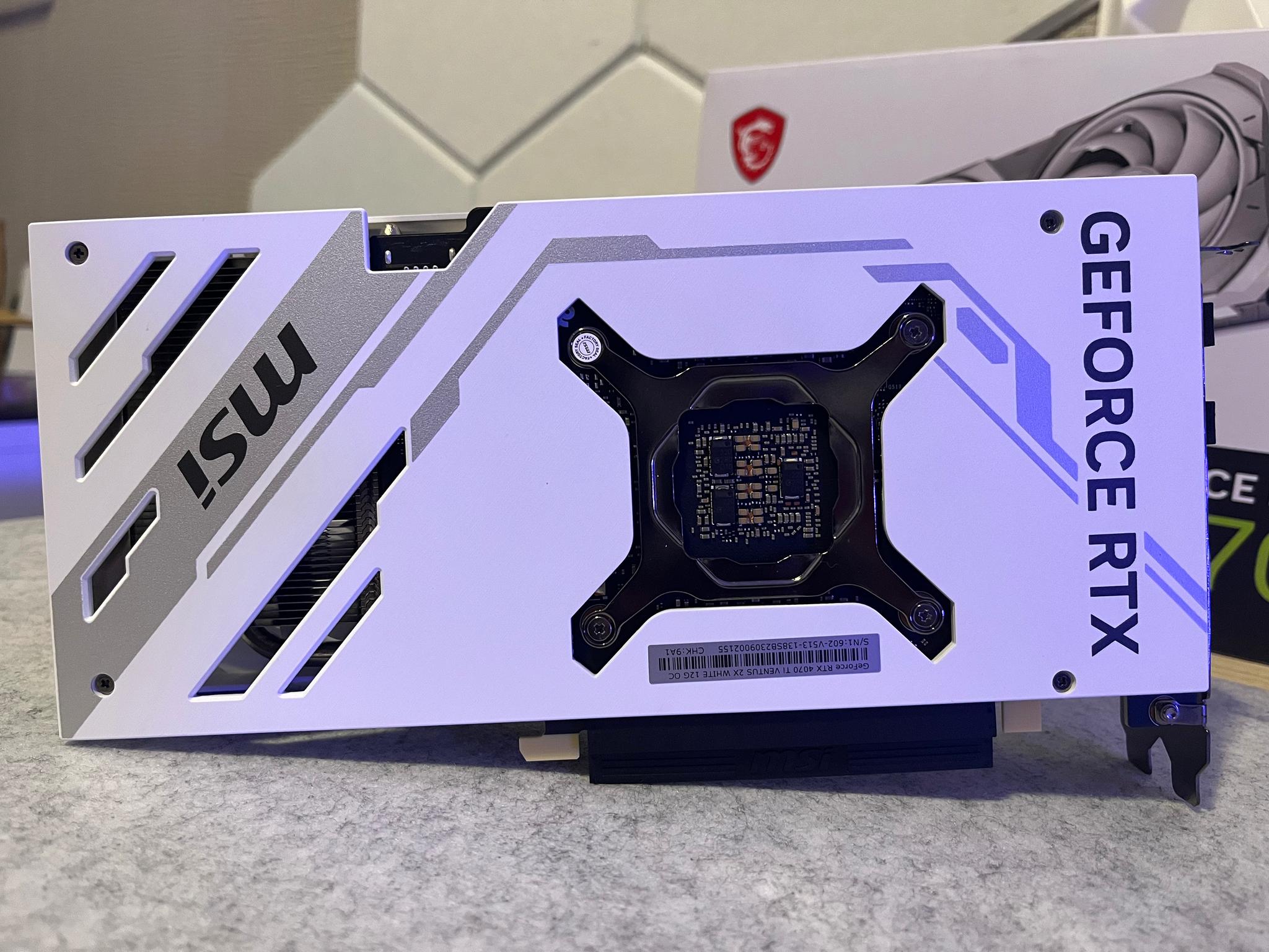 **FREE SHIPPING** MSI - GEFORCE RTX 4070 TI VENTUS 2X OC 12GB GDDR6X WHITE - GREAT CONDITION