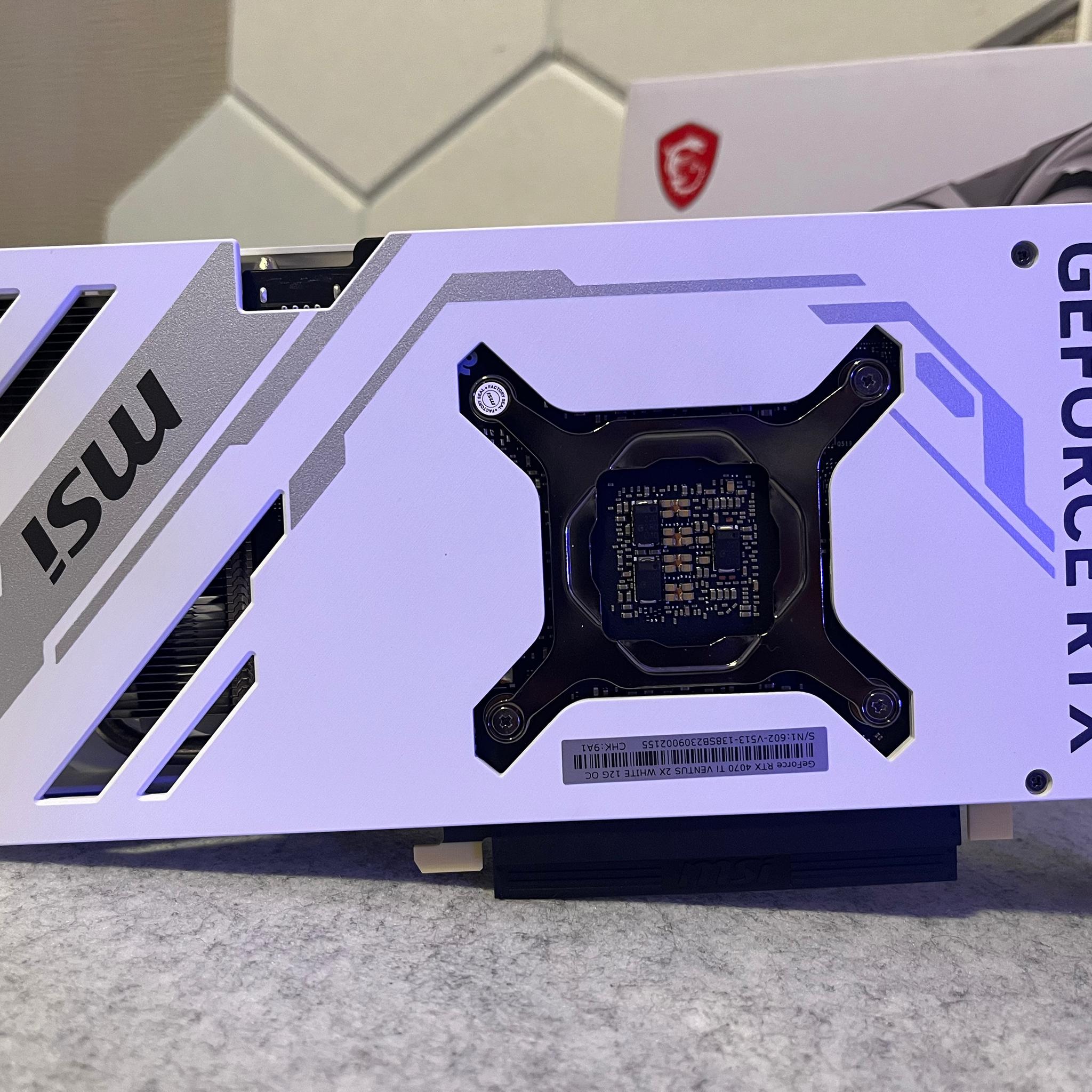 **FREE SHIPPING** MSI - GEFORCE RTX 4070 TI VENTUS 2X OC 12GB GDDR6X WHITE - GREAT CONDITION