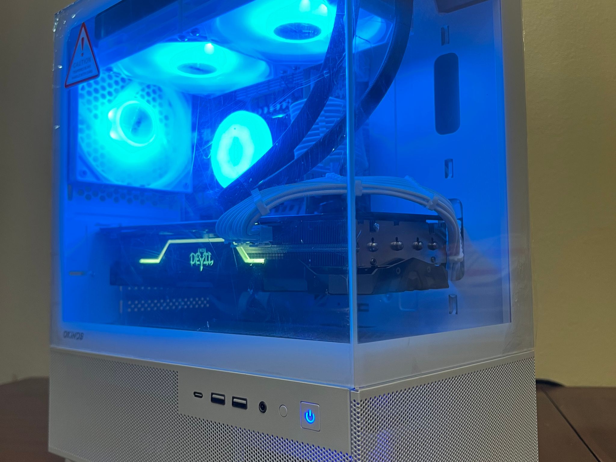Water Cooled Intel 10 Core White Gaming PC RX 5700xt 8GB 1TB Storage 16GB RAM WIFi WINDOWS 10 Pro