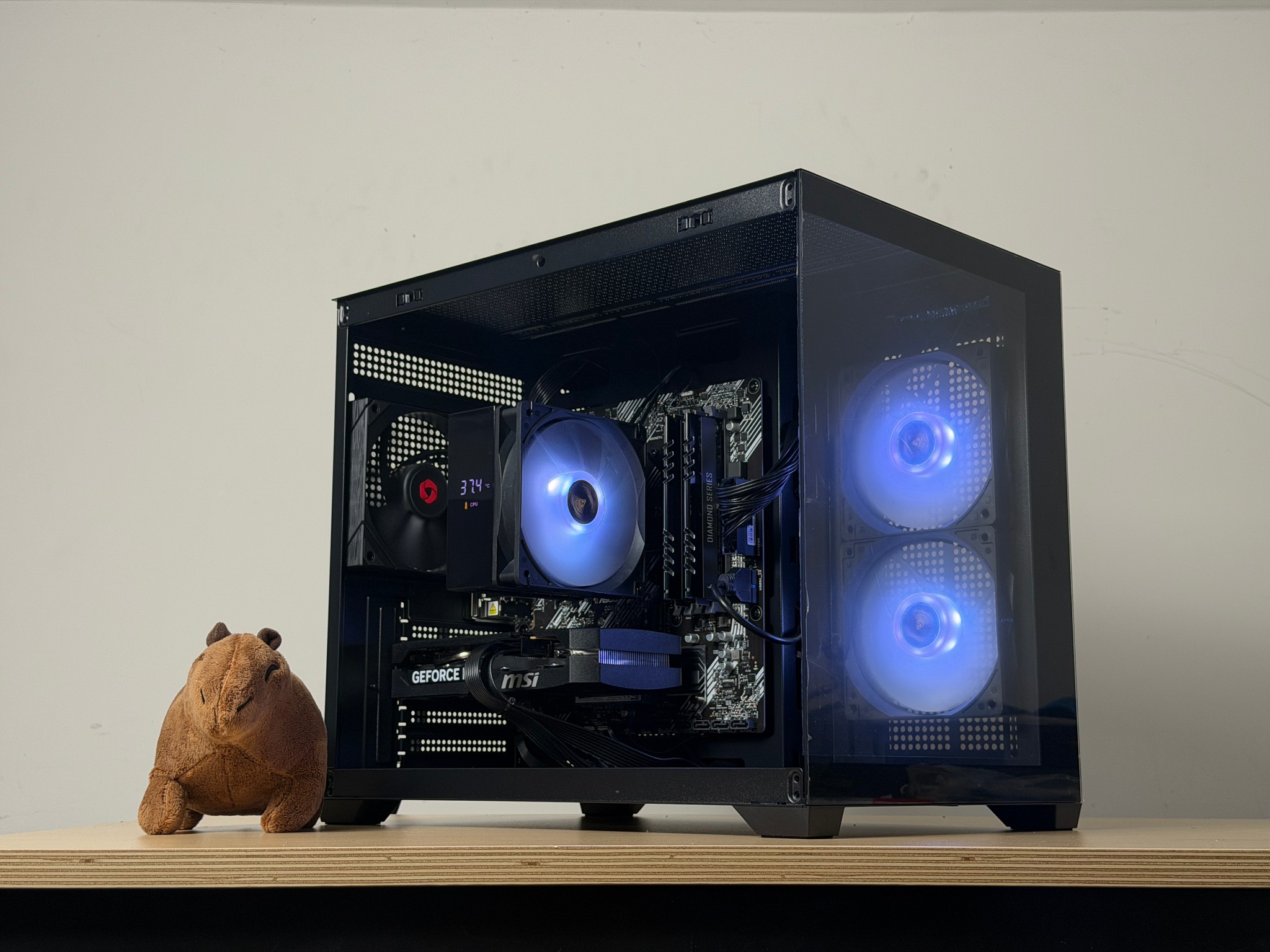 ♠️ Black Gaming PC ♠️ RTX 5050 ( = 4060) | Ryzen 5 5500 | 16gb RGB RAM | 1TB SSD - WiFi, BlueTooth
