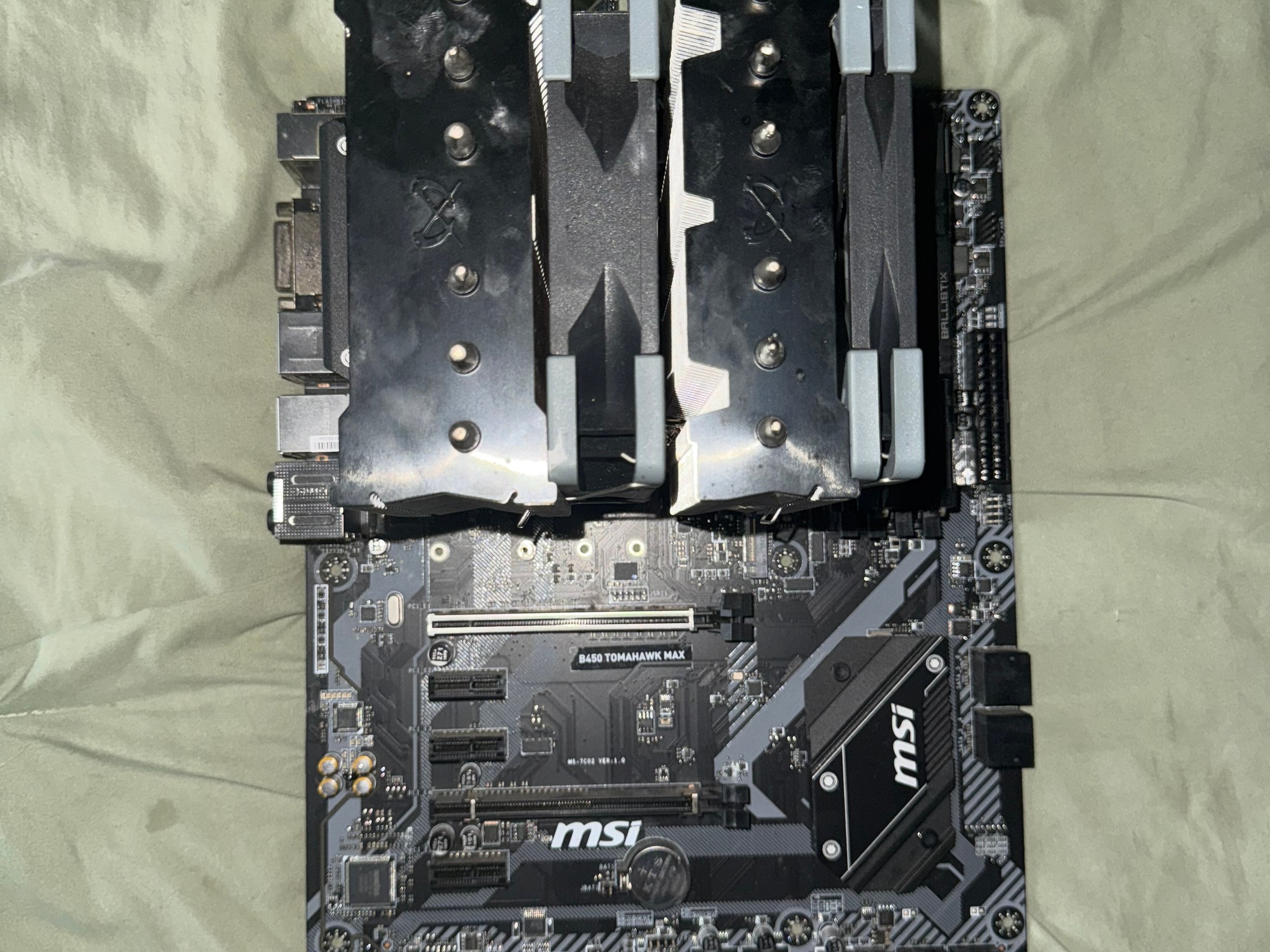 On sale! RYZEN 5600X, 16GB DDR4, TOMOHAWK MOBO AND PSU!