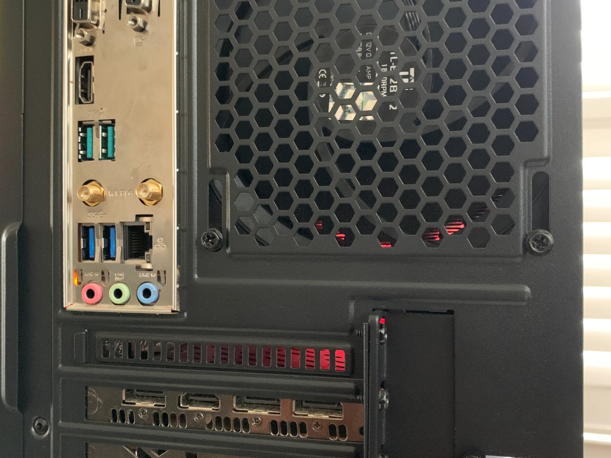 Slate | Ryzen 7 3700X/RX 5700XT Gaming PC