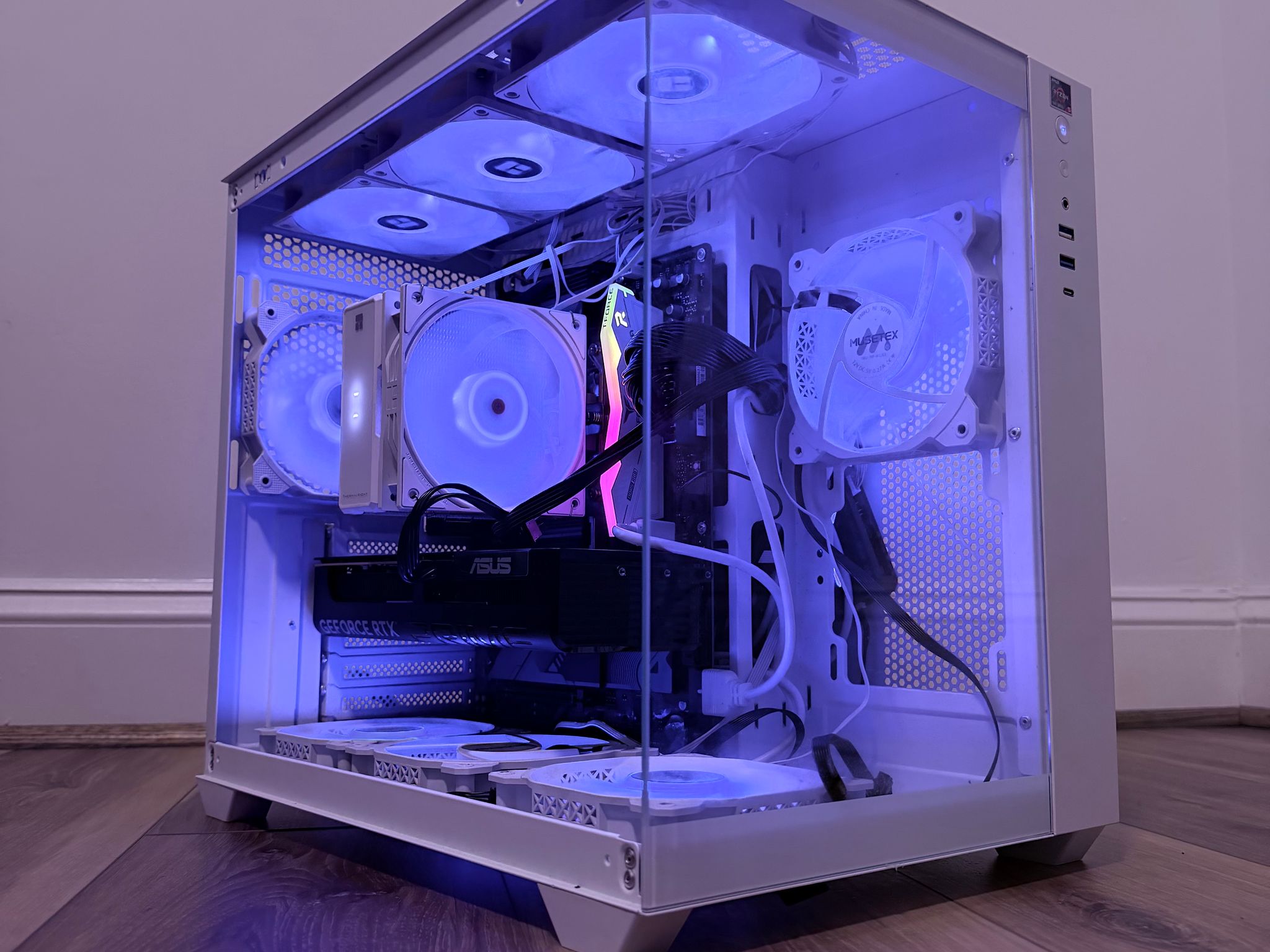 Gaming PC | 1080/1440p Gaming | RTX 5060 | Ryzen 5 7600X | 16gb DDR5 | 1TB | WiFi/BT | FREE SHIPPING