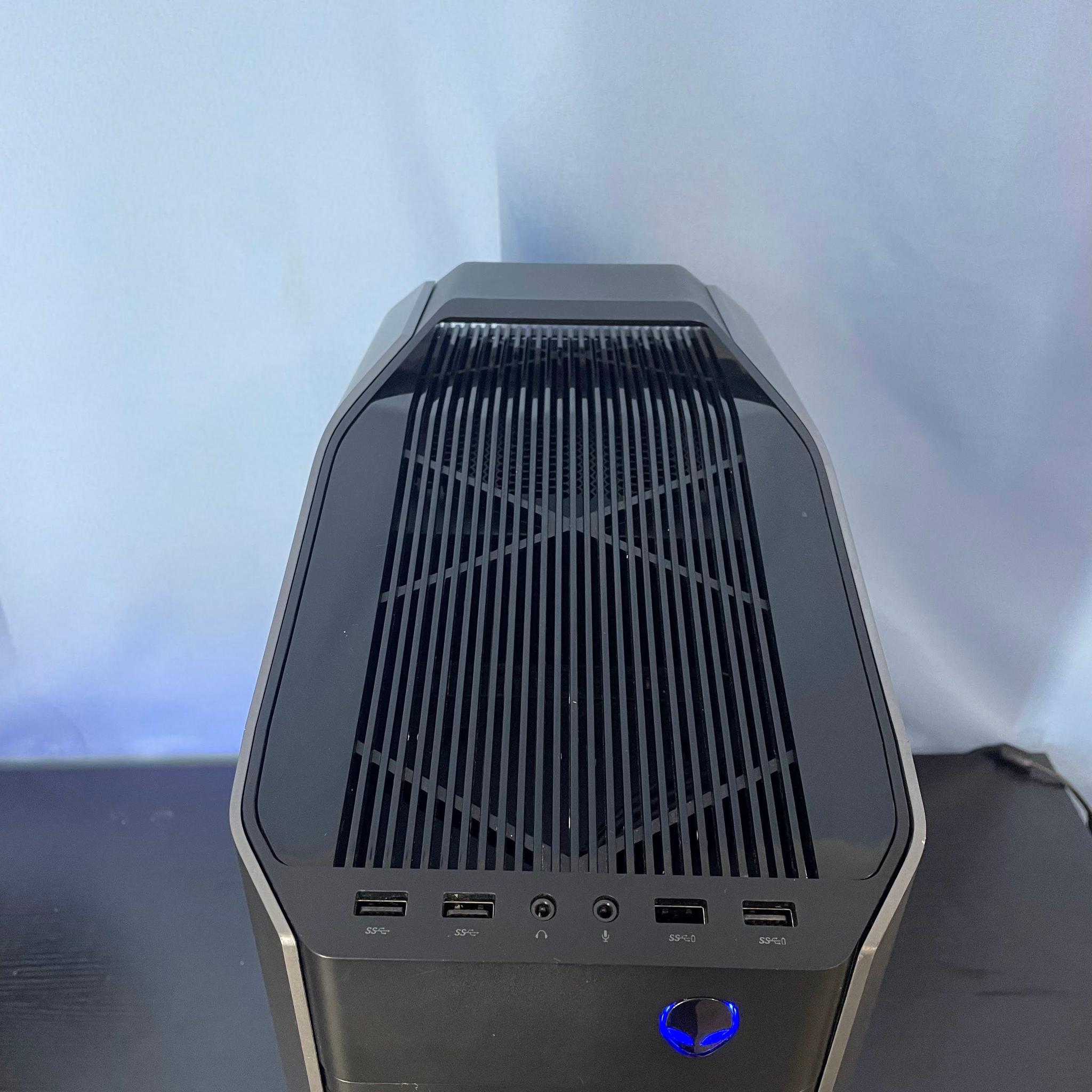 R5 Gaming PC | Intel i7 / 960 GPU / 16GB / 500GB SSD