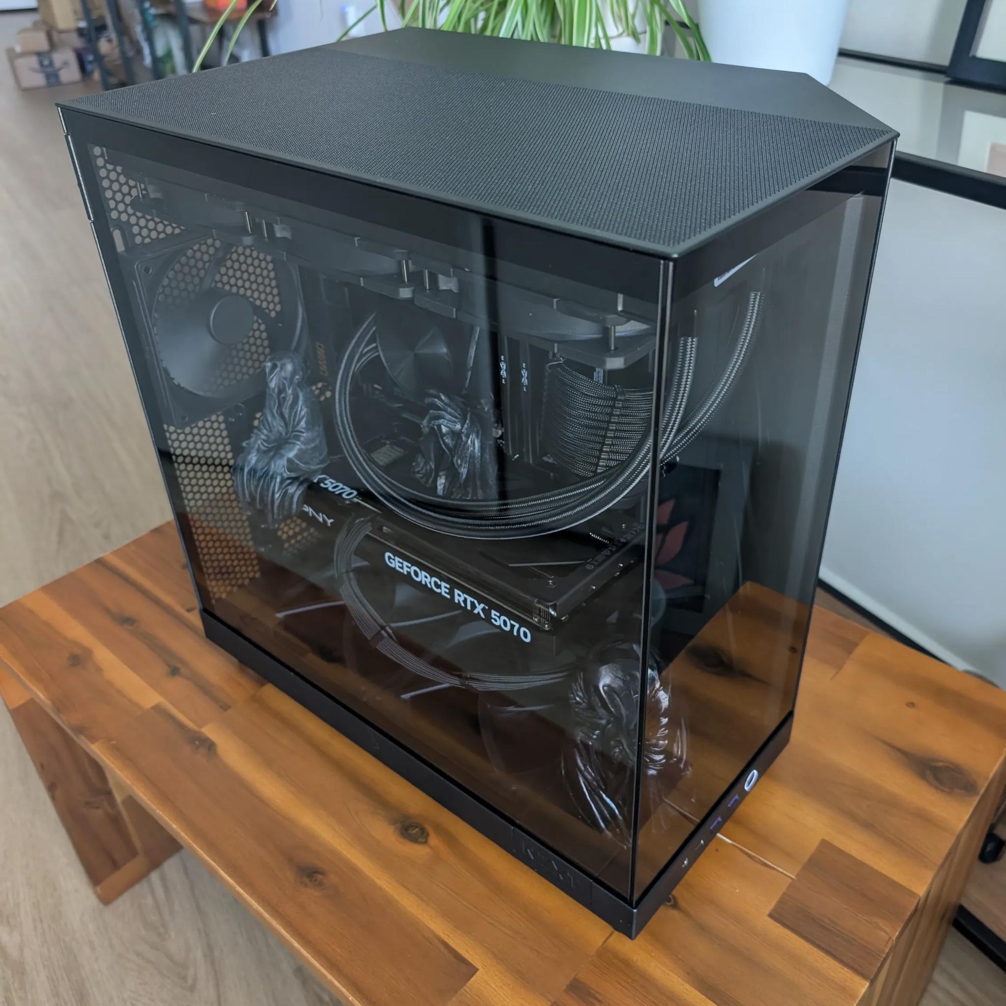 7600X3D + 5070 - Grim Reaper All Black No RGB PC - NZXT H6 Flow