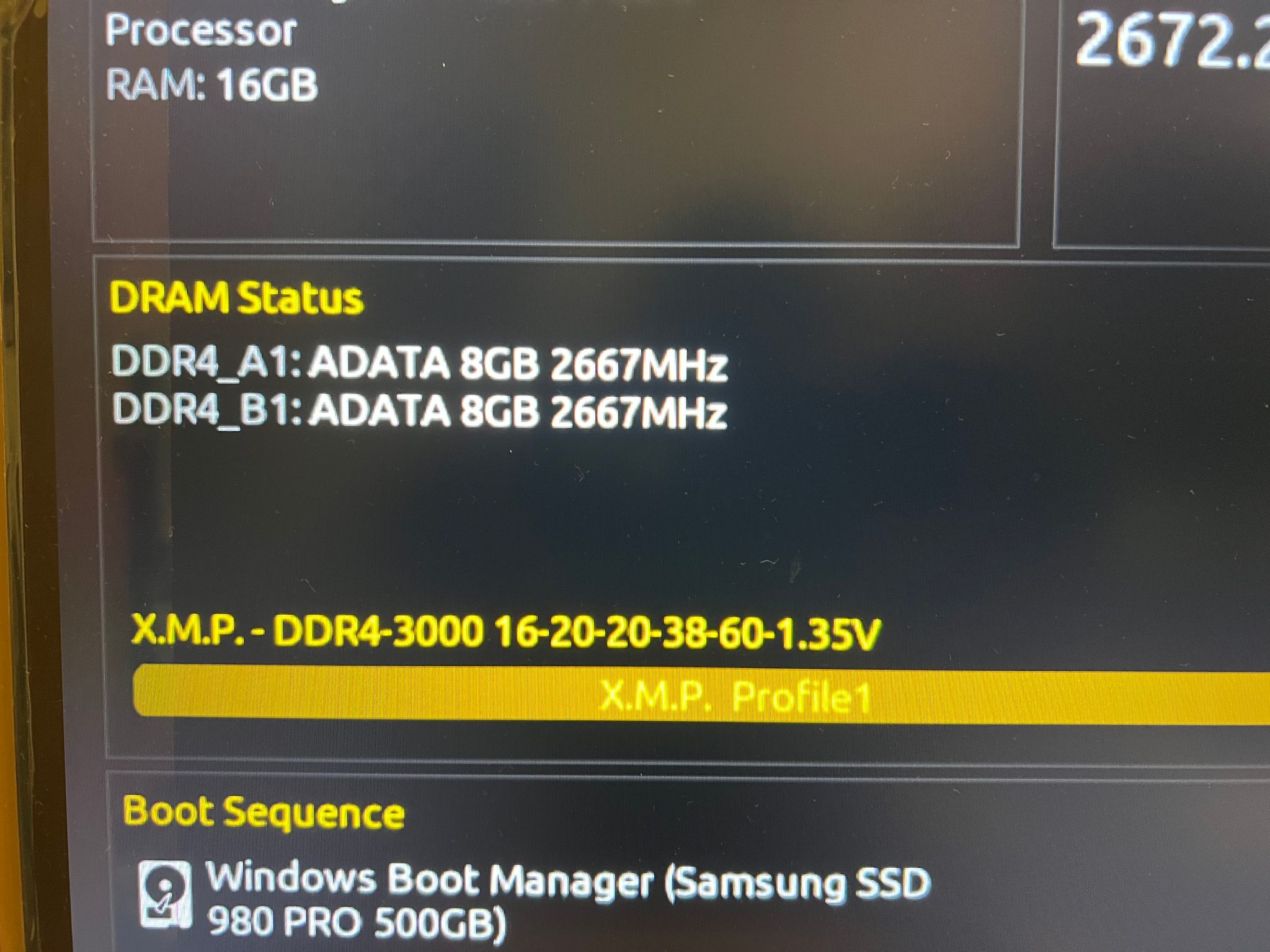 16GB (2x8GB) DDR4-3000MHz CL16 ADATA XPG RAM Memory White