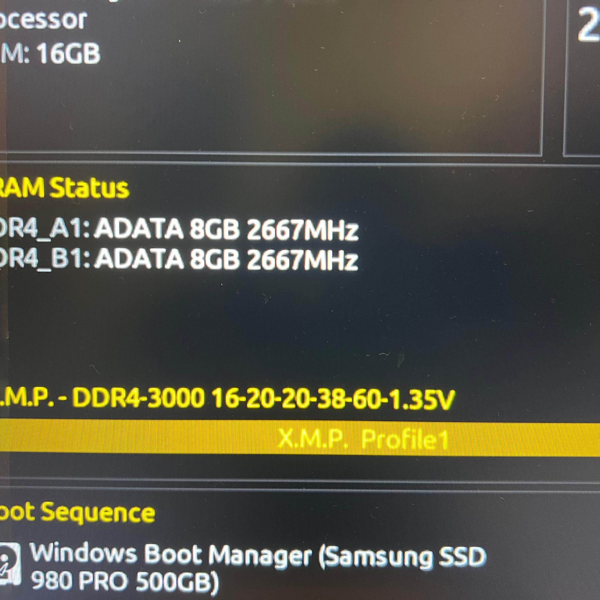 16GB (2x8GB) DDR4-3000MHz CL16 ADATA XPG RAM Memory White