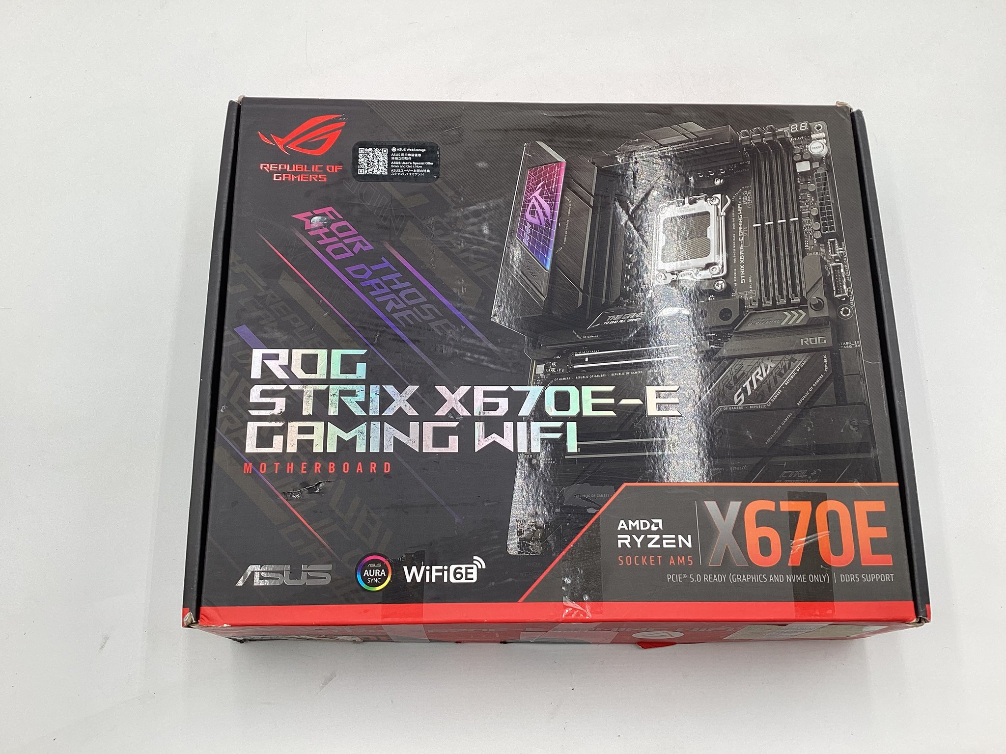 ASUS ROG Strix X670E-E Gaming Socket AM5(LGA 1718) Ryzen 7000 ATX Motherboard