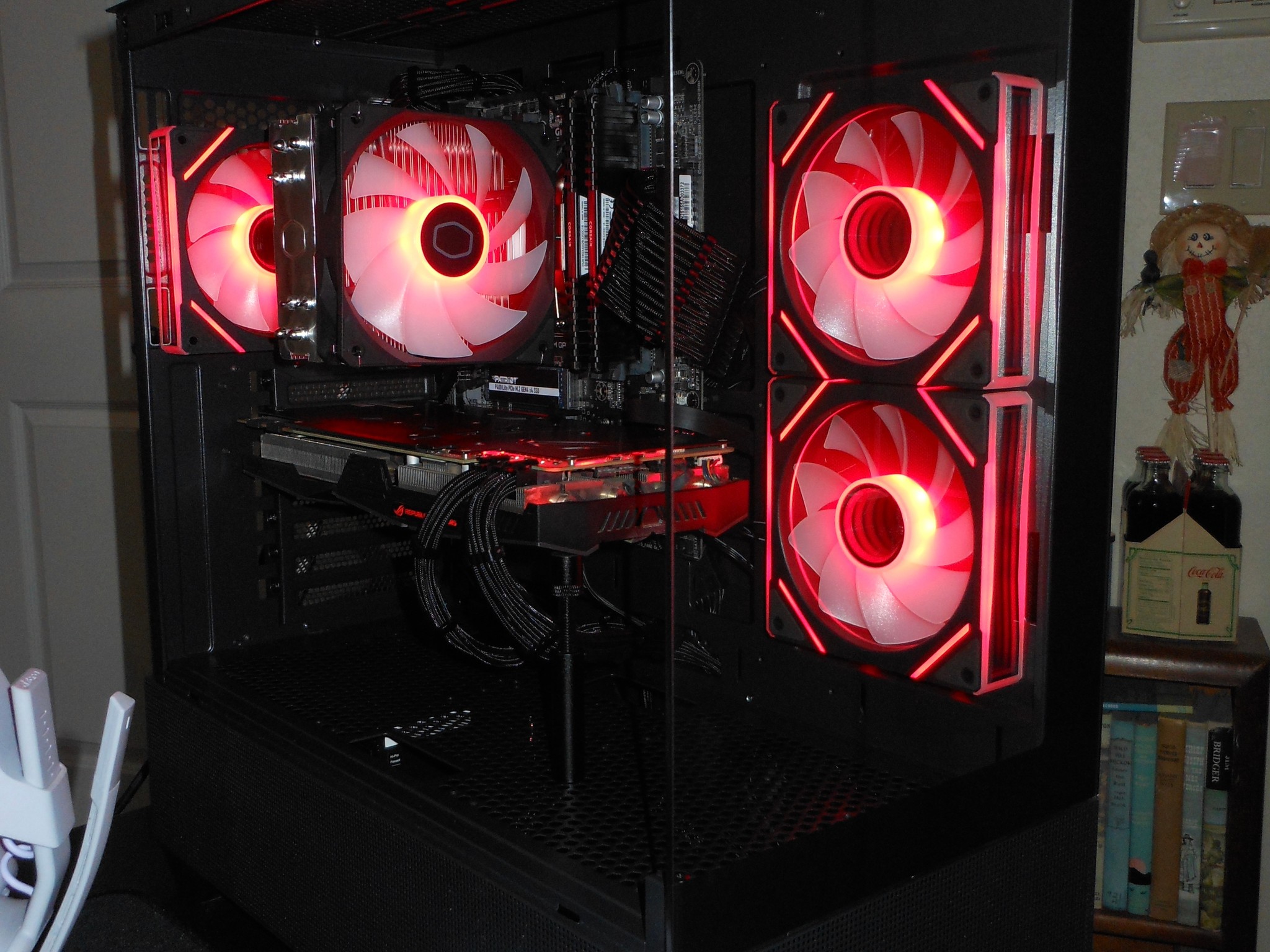 Gaming PC // ROG Strix 1080 // Ryzen 3600 // 500GB NVME SSD // 16GB DDR4 Ram // ARGB