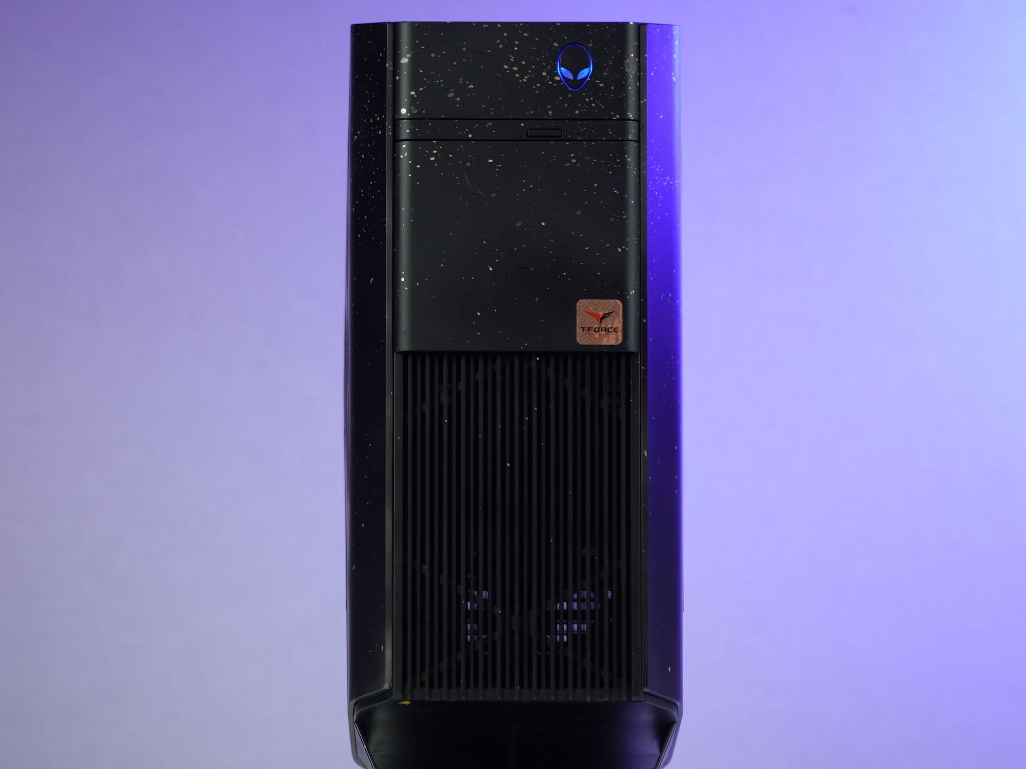 “Alienform 8” GTX 1070 Intel Core i7 6700 16GB 1TB Windows 11 Gaming PC Powerhouse