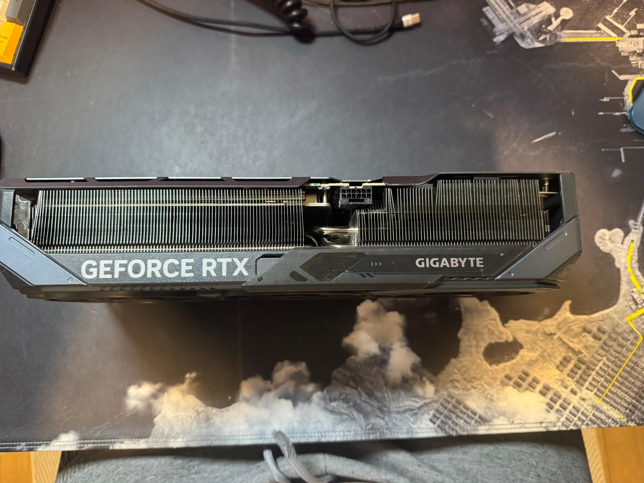 GIGABYTE GeForce RTX 5090 GAMING OC 32G