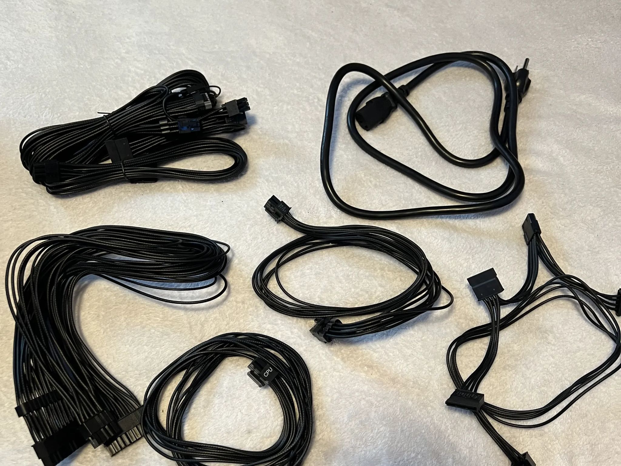 Corsair RM750e (2025) Fully Modular Low-Noise ATX Power Supply