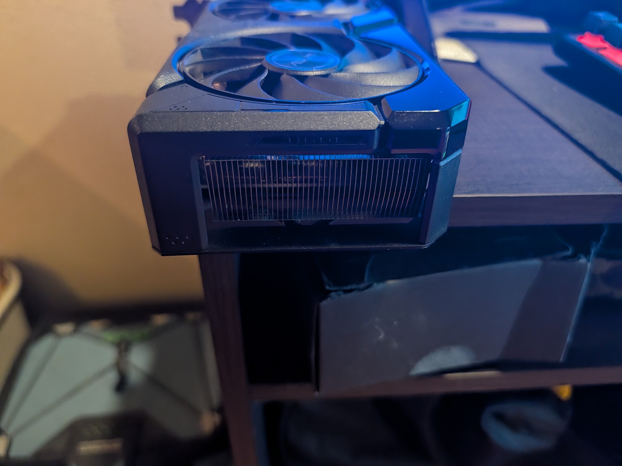 Asus DUAL GeForce RTX 4070 SUPER evo