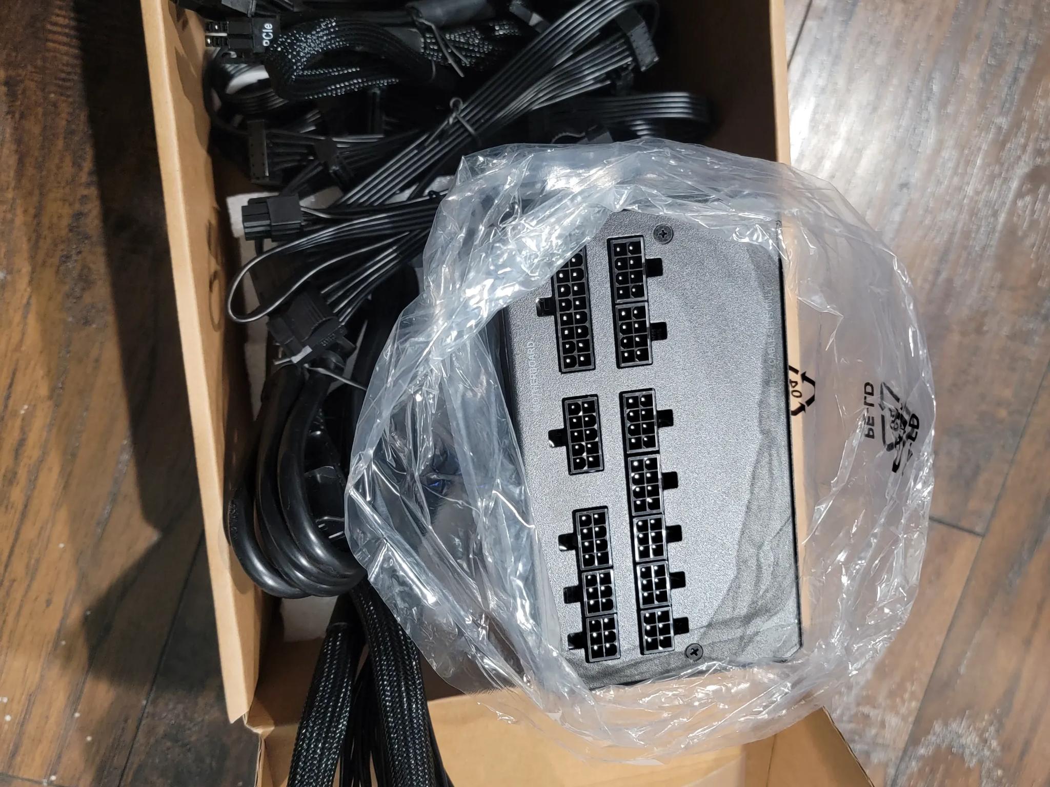 CORSAIR RM850x Fully Modular ATX Power Supply- certified REFURBISHED- Black