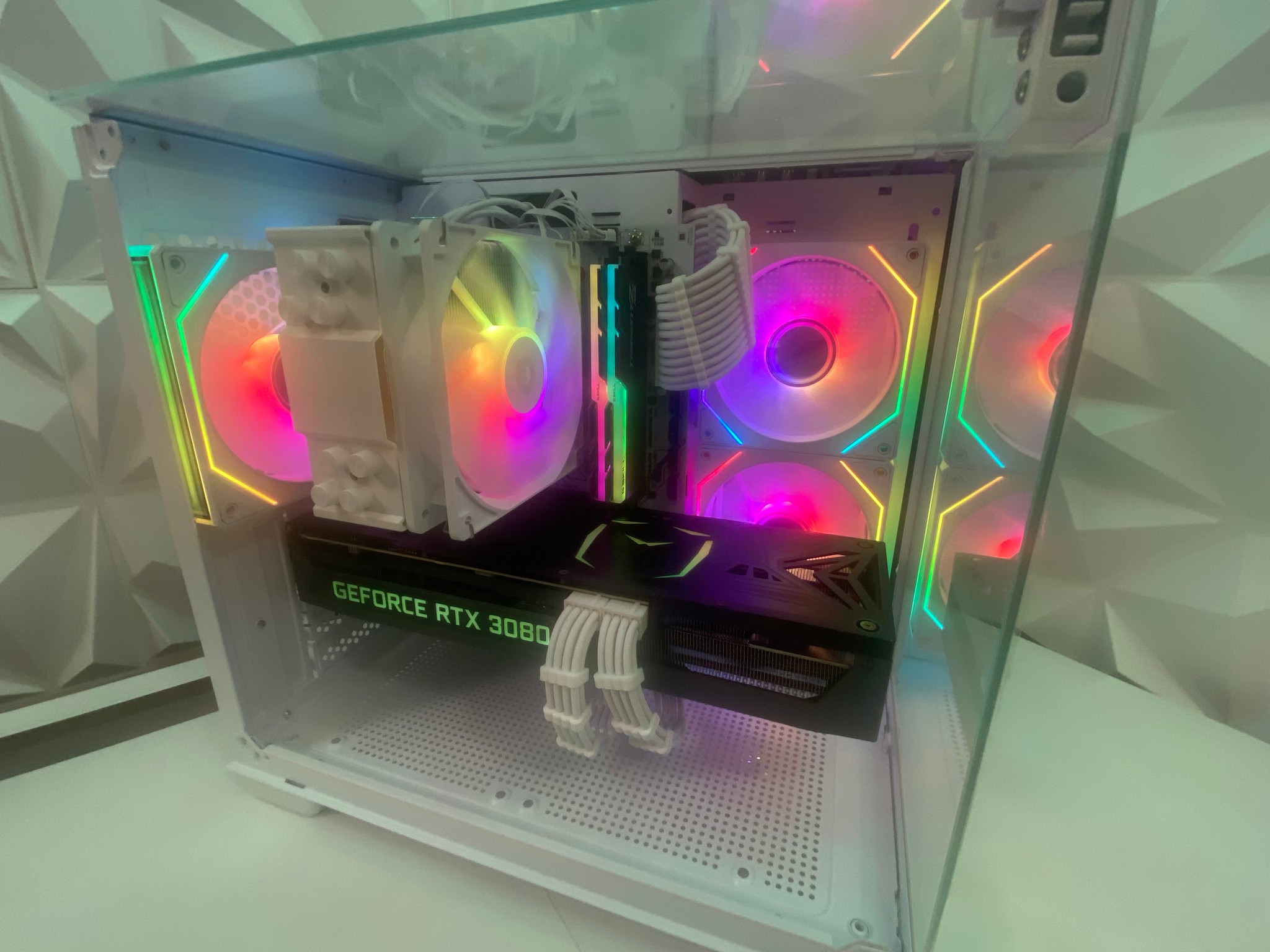 🎅🎅 White Elite Build – Ryzen 7 5700X + RTX 3080 10GB | 1440P/4K High FPS Ready