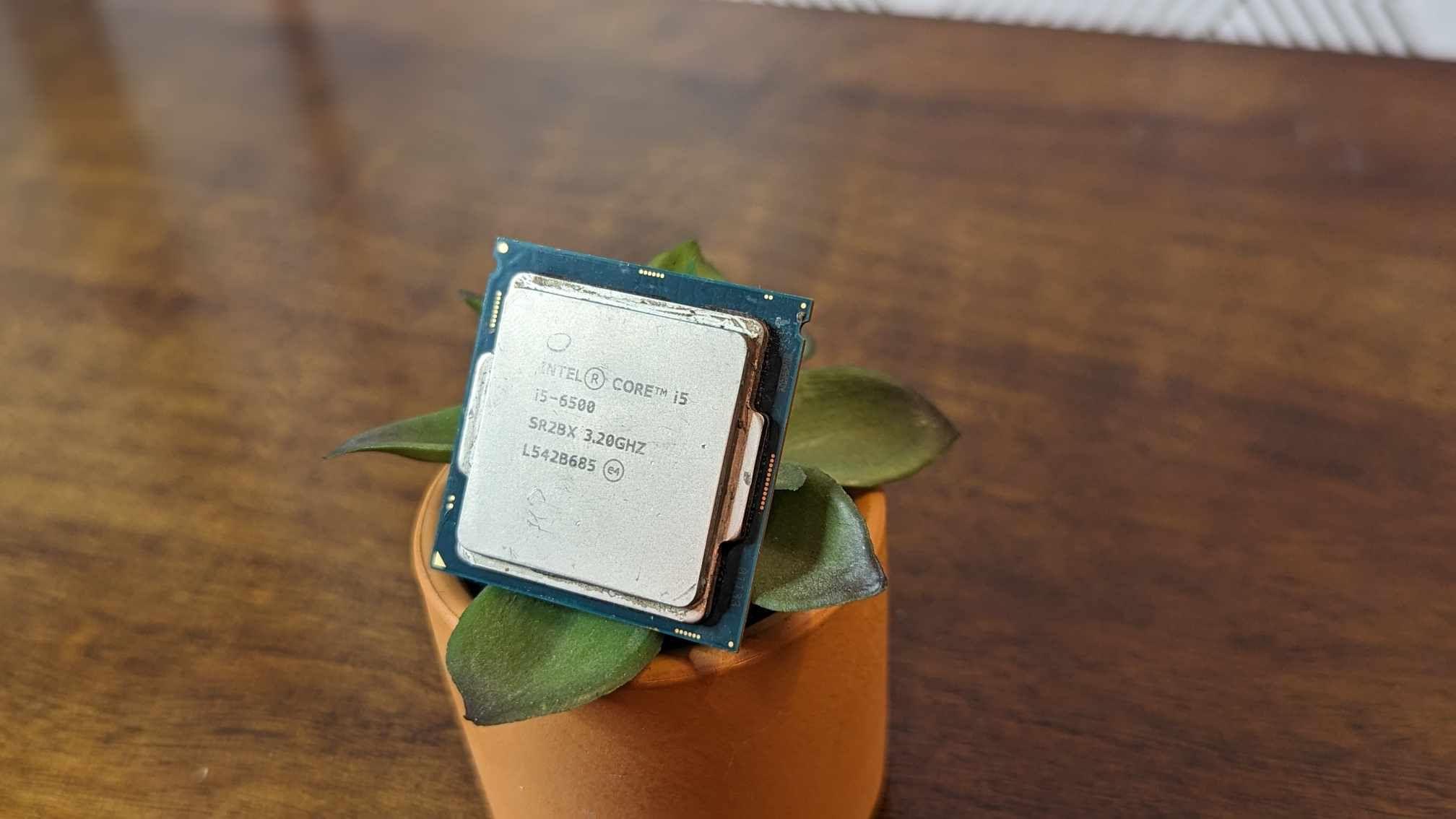 Intel i5-6500 - 4 Core/4 Thread - LGA1151 Socket - Intel 100/200 Chipset - Tested Working!