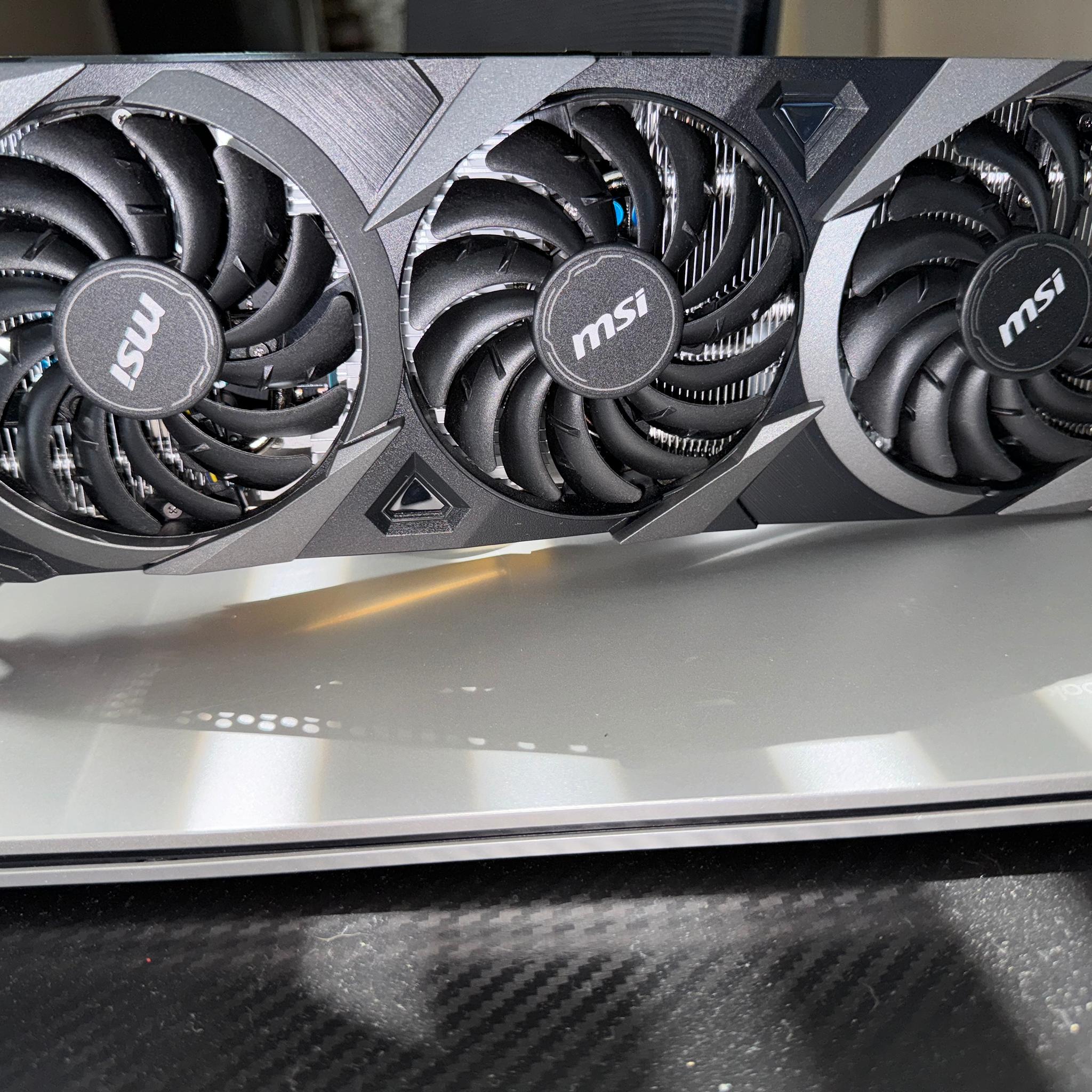 MSI GeForce RTX 3060 12gb (overclocked)