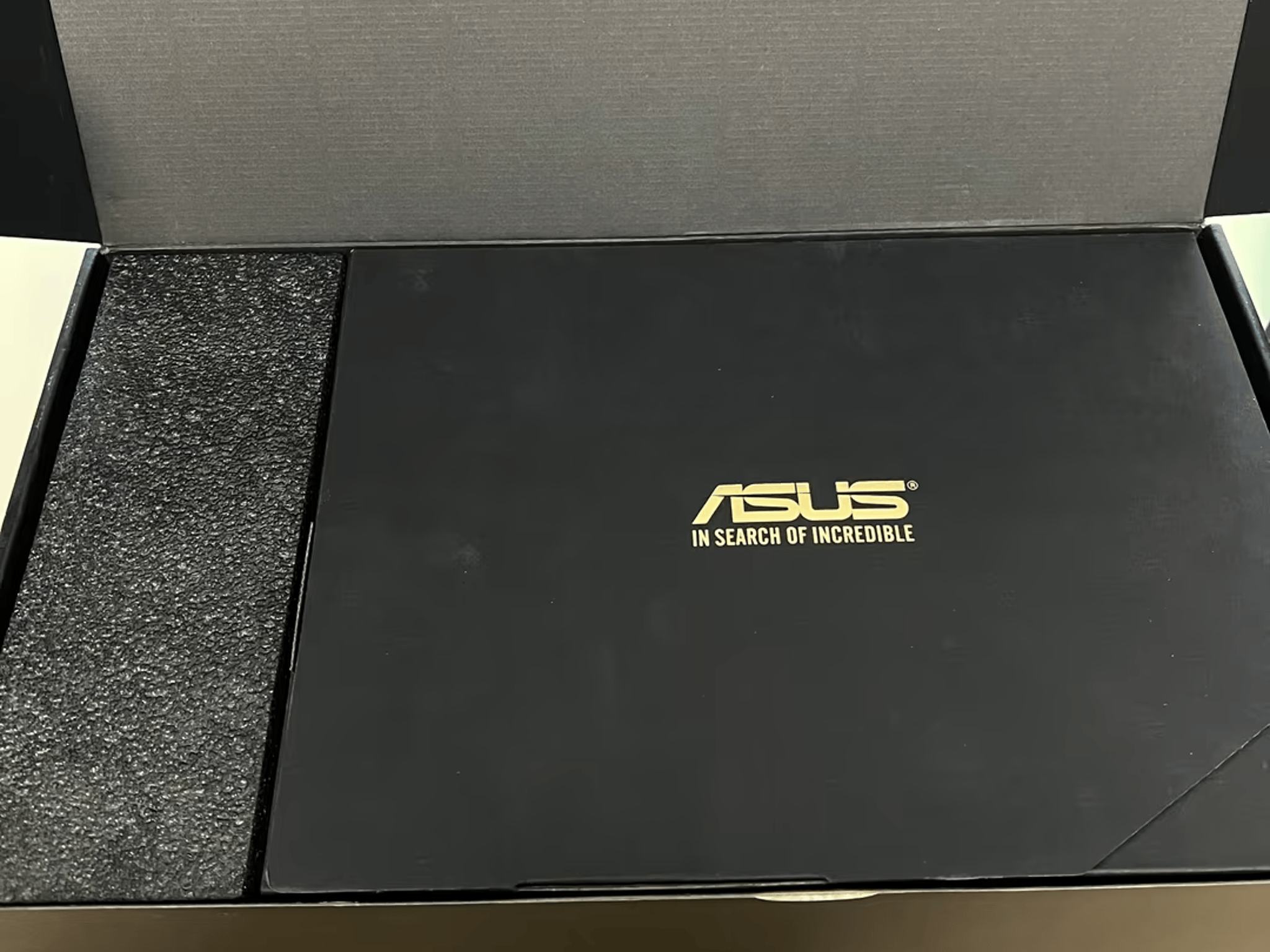 ASUS ROG GTX 1080 | Complete with box