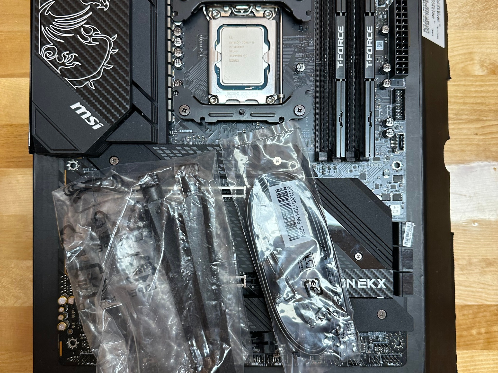 i5 12600kf | Msi z690 Carbon