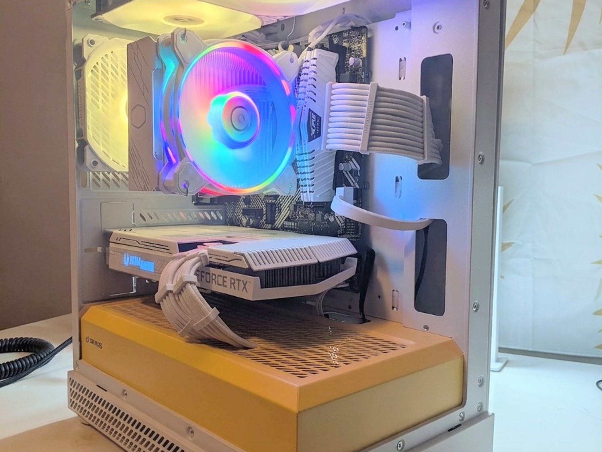GAMING PC/RTX 3060Ti/R 3600/16GB/1TB/WIFI & BT