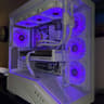 All White 9700X / 5070 AERO / Lian Li V100