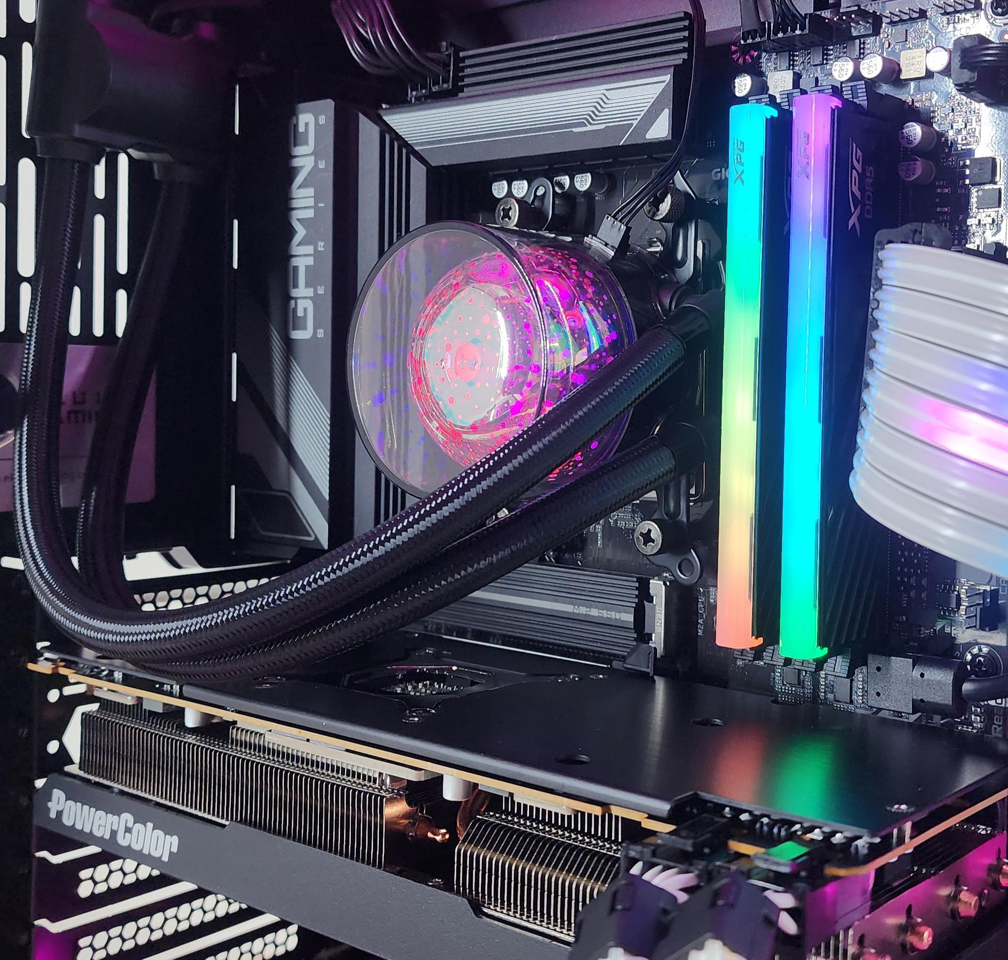 Gaming PC Ryzen 7 7700 32GB RAM 1TB SSD RX 7800 XT 16GB Windows 11 Computer