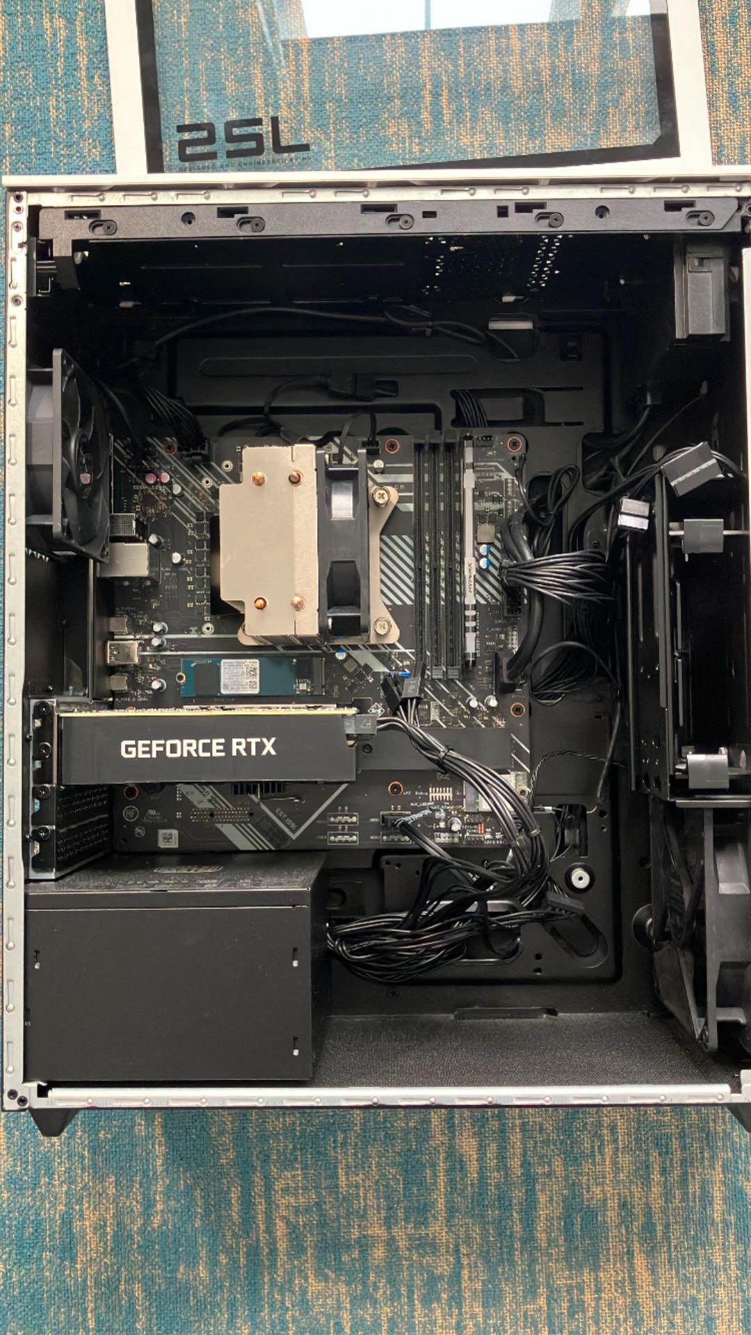 OMEN 25L Gaming Desktop | AMD Ryzen 5 5600G | GeForce RTX 3050 OEM