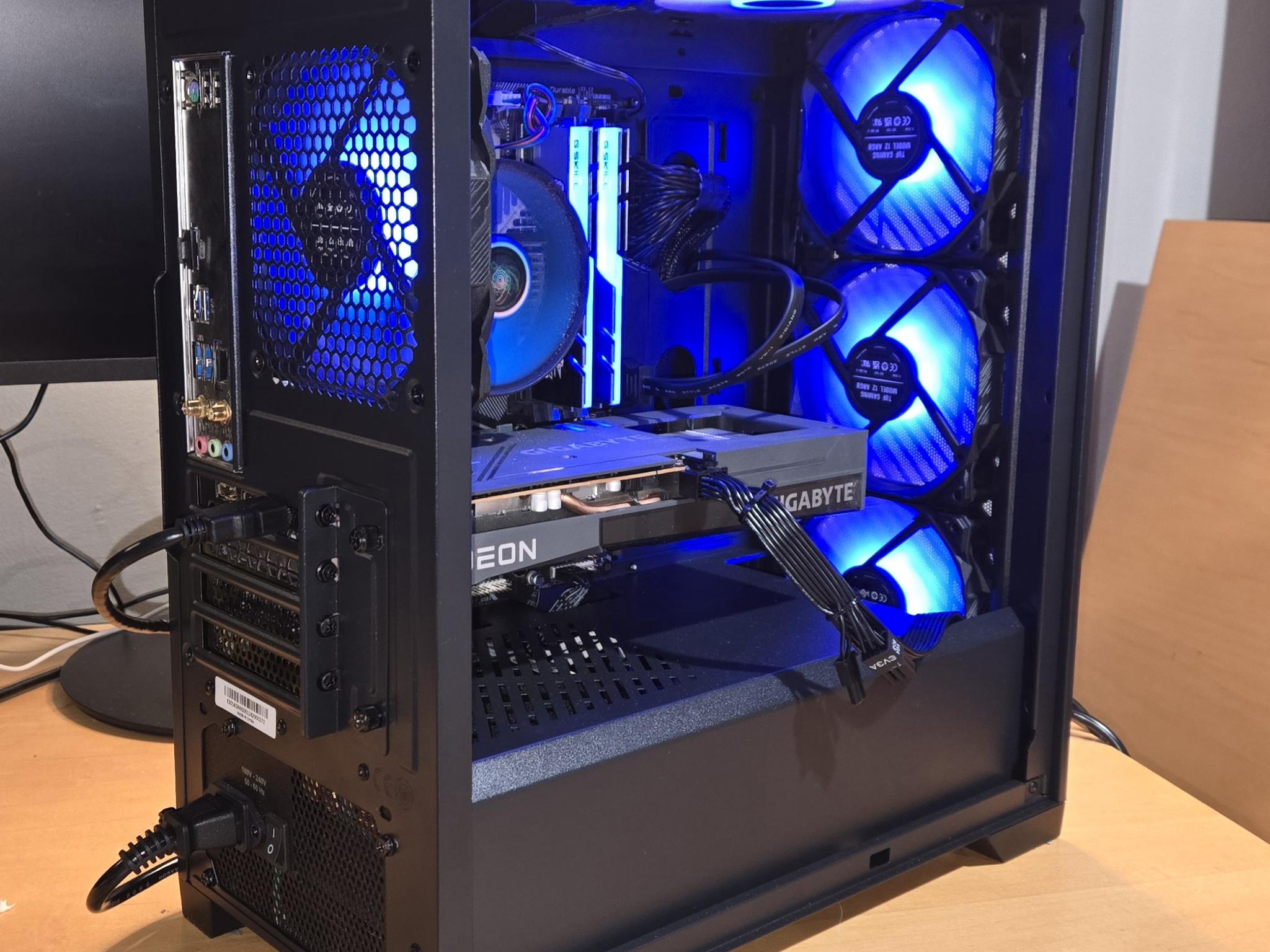 Nautilus: RX6600 Core i5 10400F with 32GB RAM, 1TB NVMe, internal Wifi + BT