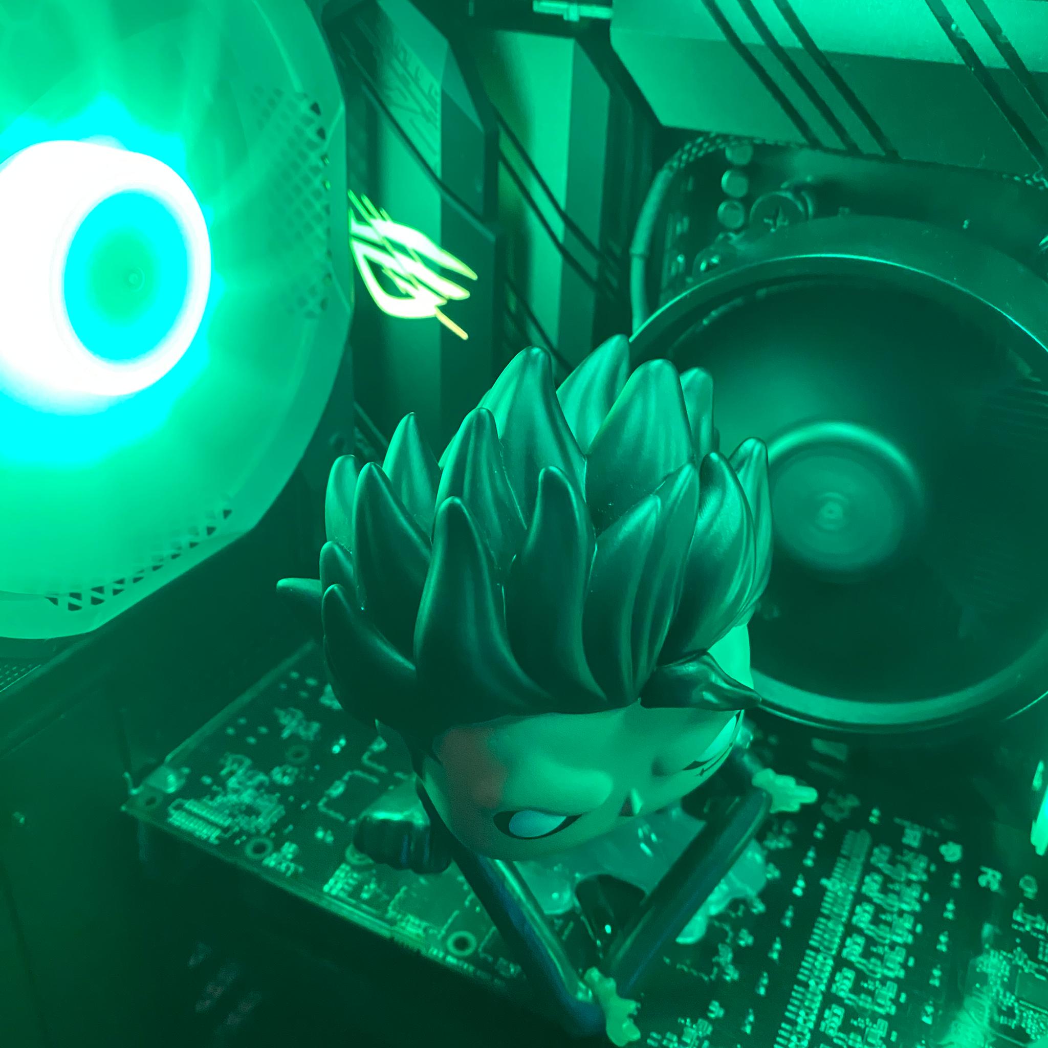 (Gaming PC)Ryzen 5| RX 5700XT|  32GB (2x16GB)DDR4 RAM| RoGStrix B450-F| 1TB NVMe SSD| Windows 11 Pro