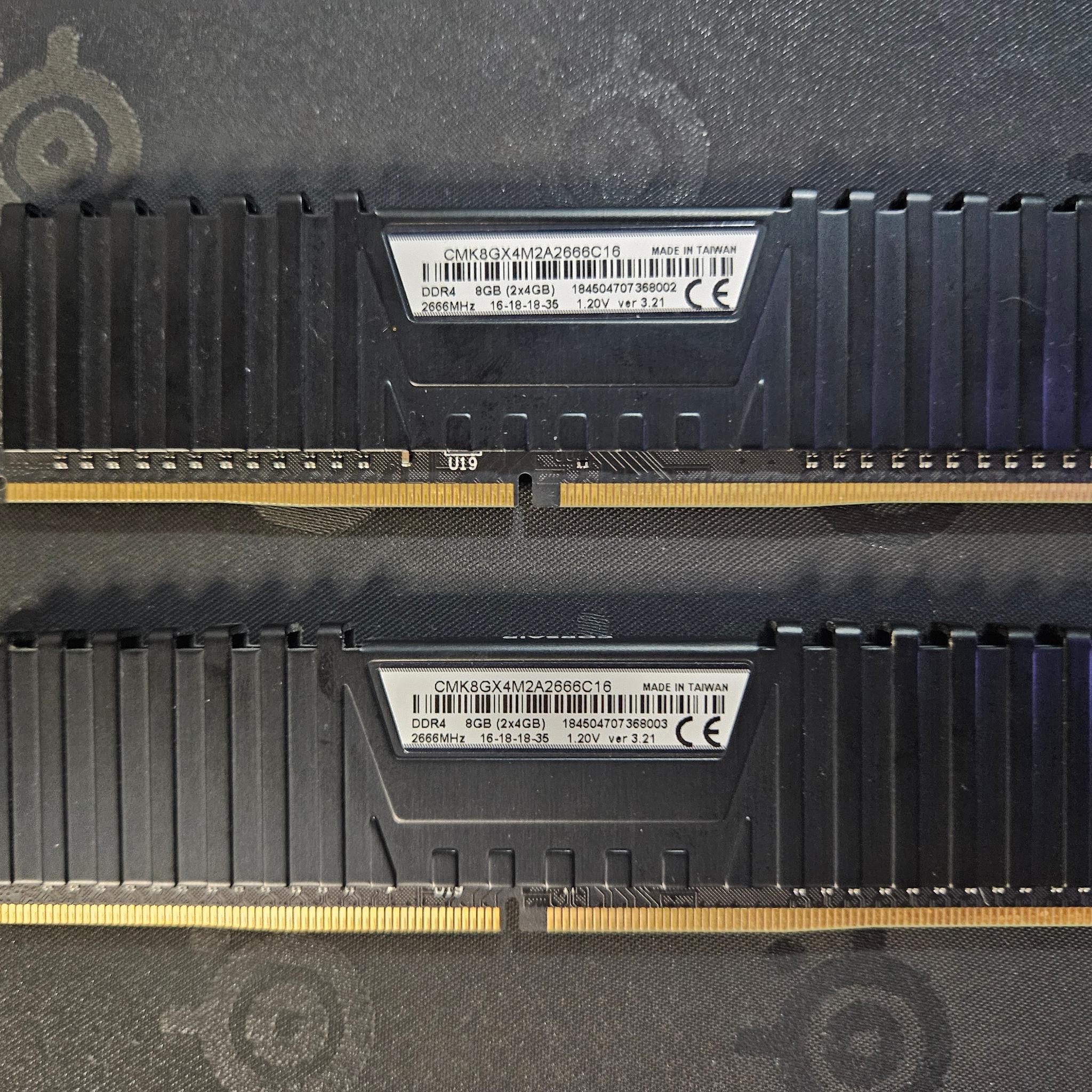 Corsair Vengeance LPX 16GB (4×4GB) DDR4 DRAM