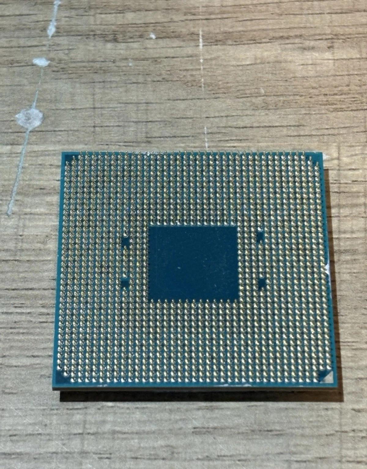 AsRock A320-M, Ryzen 7 1700, 2x8GB DDR4 RAM
