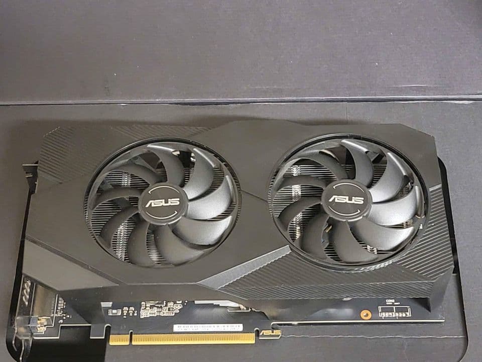 Asus GeForce GTX 1660 SUPER 6GB STRIX GAMING ADVANCED