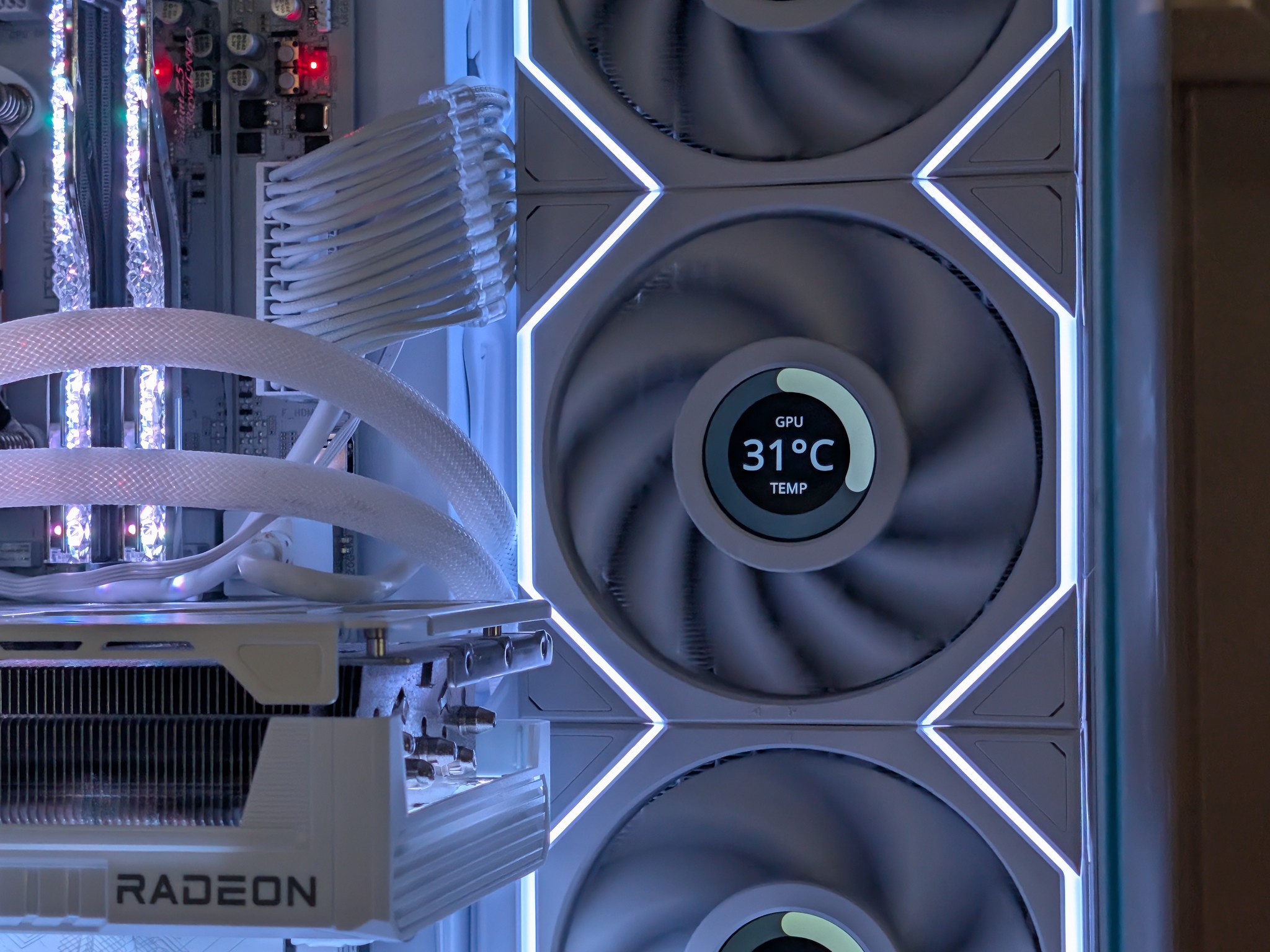 💎 Liquid Crystal 💎 Ryzen 7 7800X3D • RX 9070 XT • 32GB DDR5 • 6 LCD Screens • 2TB NVMe