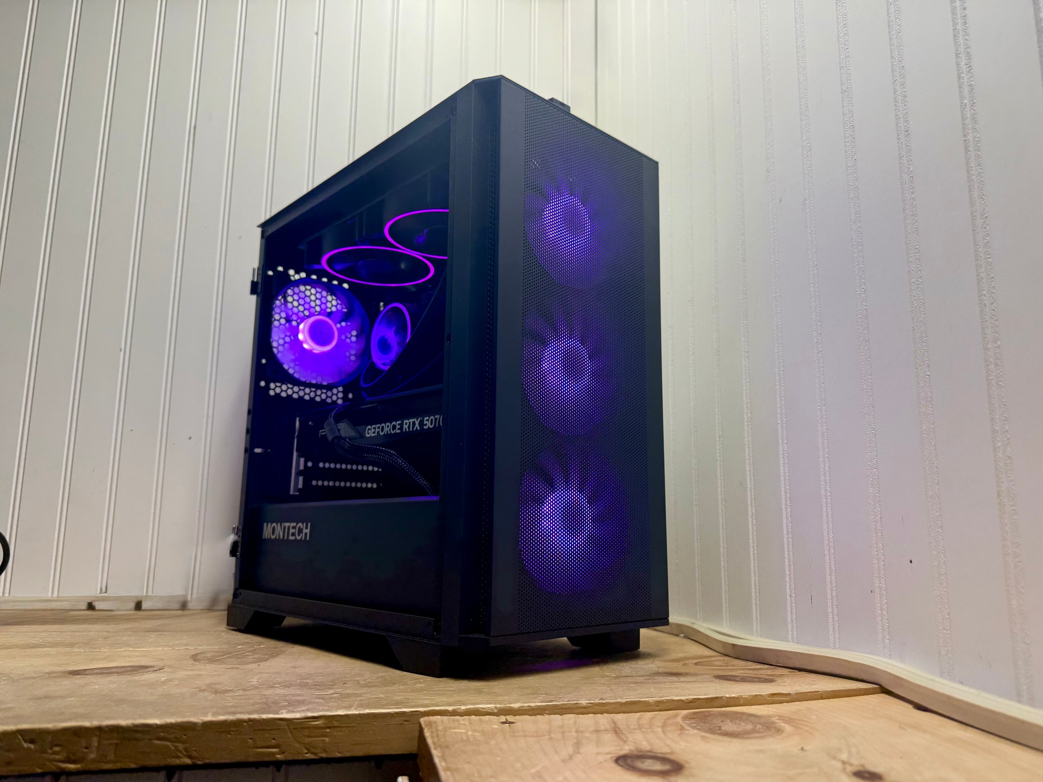 🔥 SMOKE RTX 5070 | Ryzen 5 7600X | 32GB DDR5 | 1.5TB Dual Drive | Windows 11 ✅