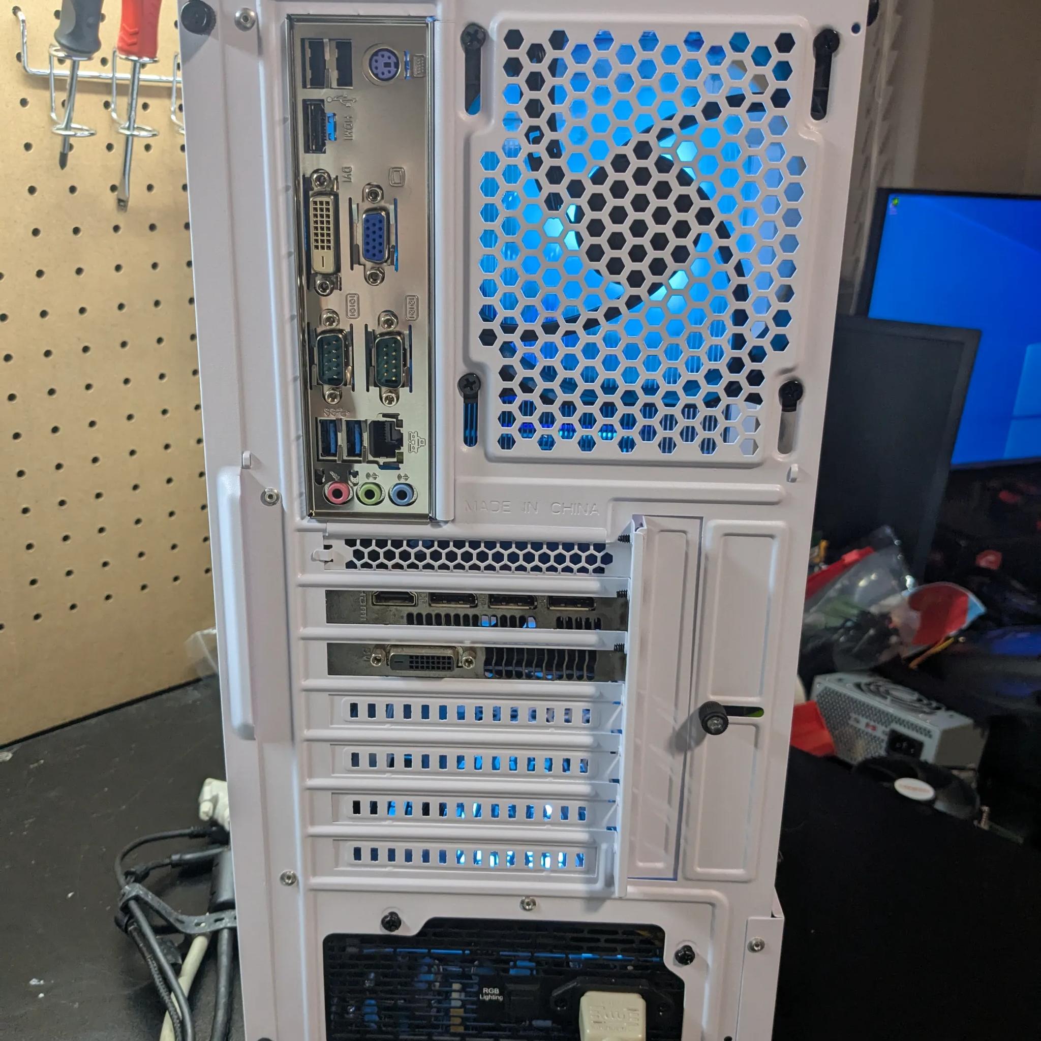 120 FPS Fortnite | 180 Day Warranty | Xeon (Same as i7-4770), 16GB RAM, RX 570 8GB, 512GB SSD, Win10